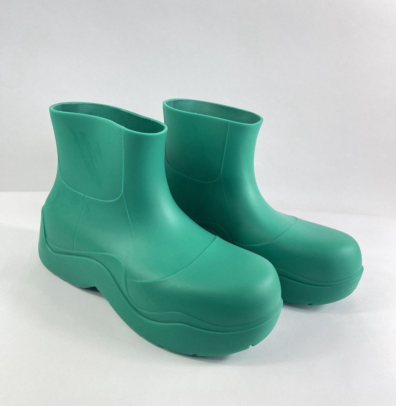Bottega Veneta BOTTEGA VENETA PUDDLE ANKLE BOOT SIZE: 42 Size US 9 / EU 42 - 2 Thumbnail