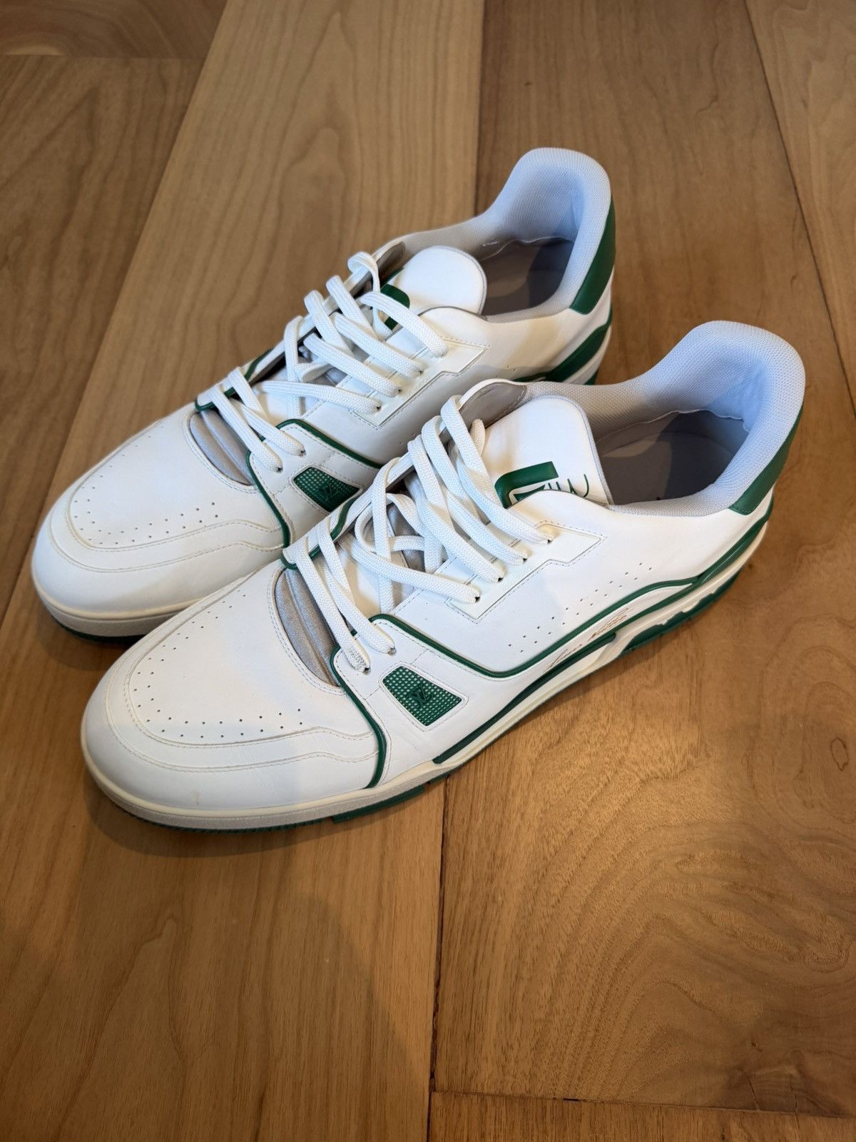 Louis Vuitton Louis Vuitton Trainer #54 Signature White Green Size US 13 / EU 46 - 2 Thumbnail