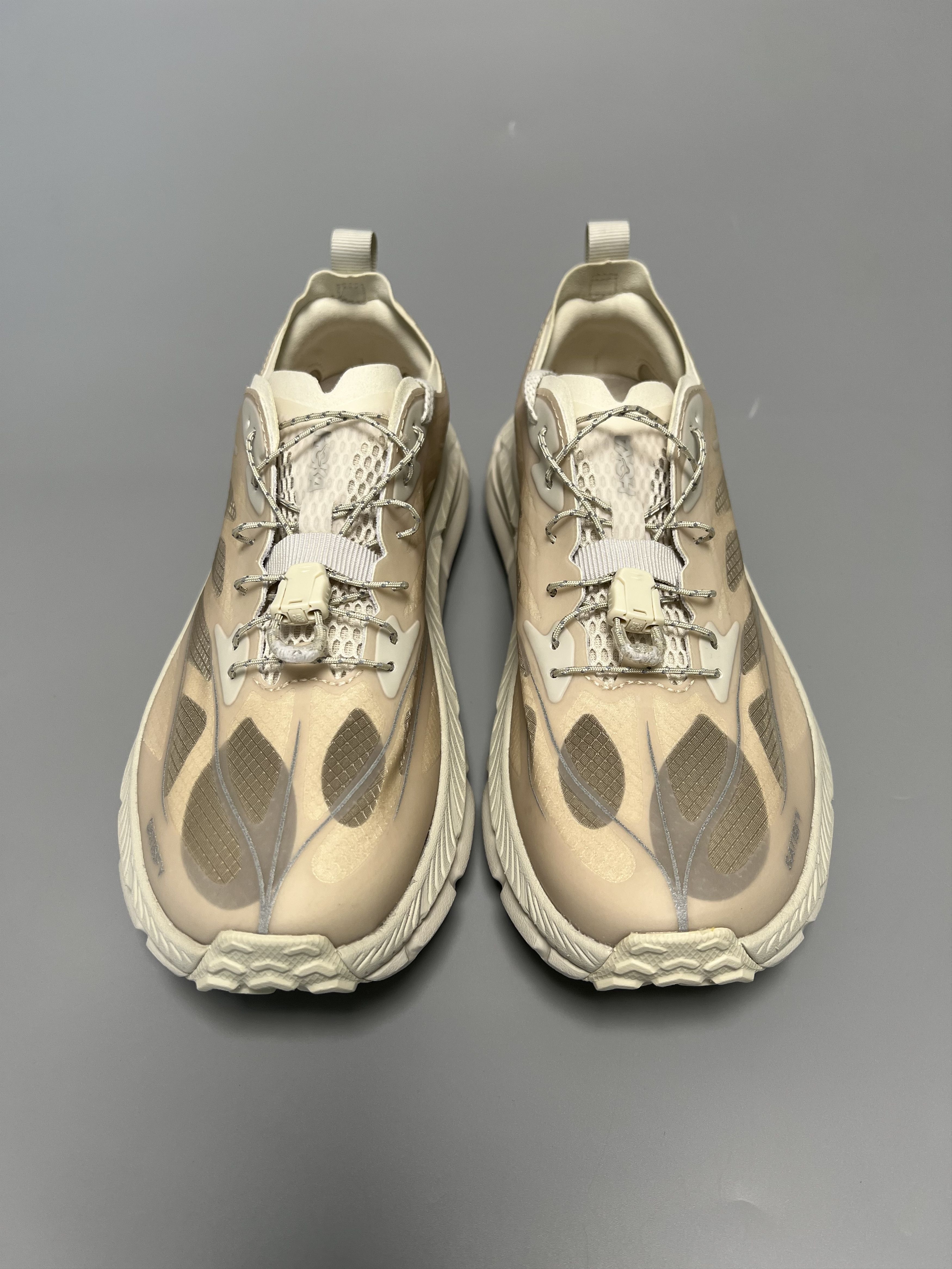 Hoka × Satisfy Hoka x Satisfy Mafate Speed 4 Lite Bone Trail Running Shoes Size US 7 / IT 37 - 4 Thumbnail