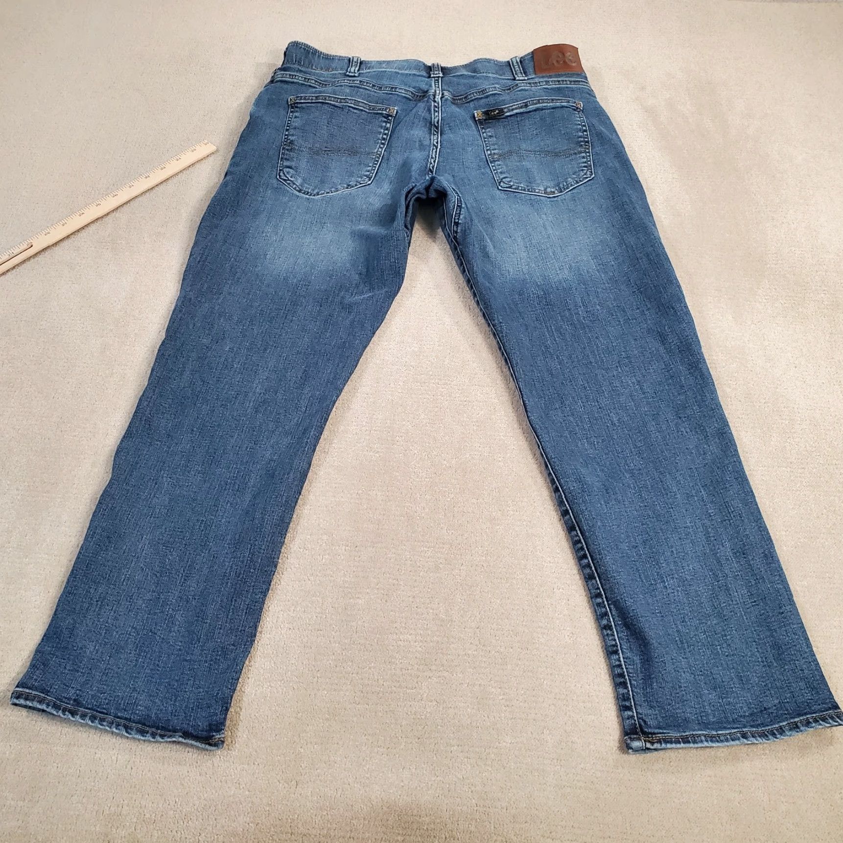 Lee Lee Jeans Mens 38x29 Blue Straight Fit Tapered Leg Extreme Motion Stretch Faded Jeans Mens 38 Blue Denim Cotton Logo Pockets Vintage No Size US 38 / EU 54 - 7 Thumbnail