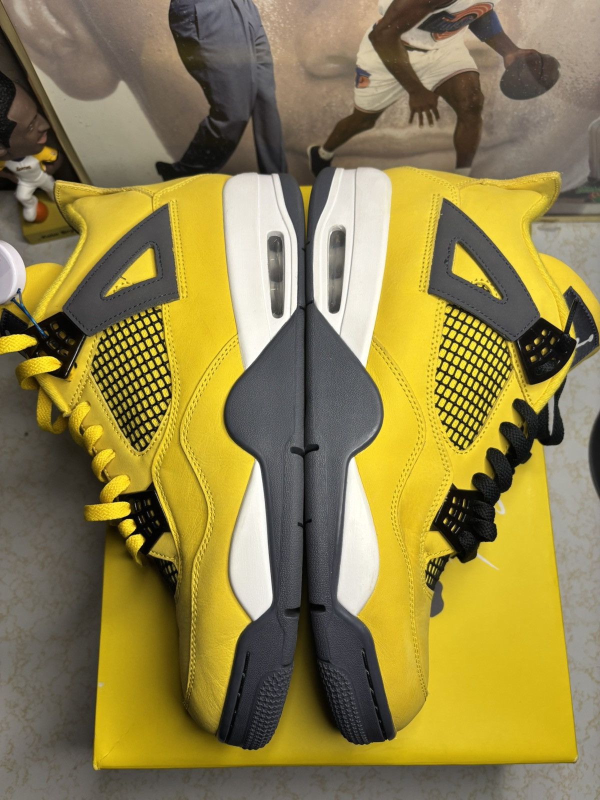 Jordan Brand Jordan Retro 4 ‘lightning ’ Size US 13 / EU 46 - 4 Thumbnail