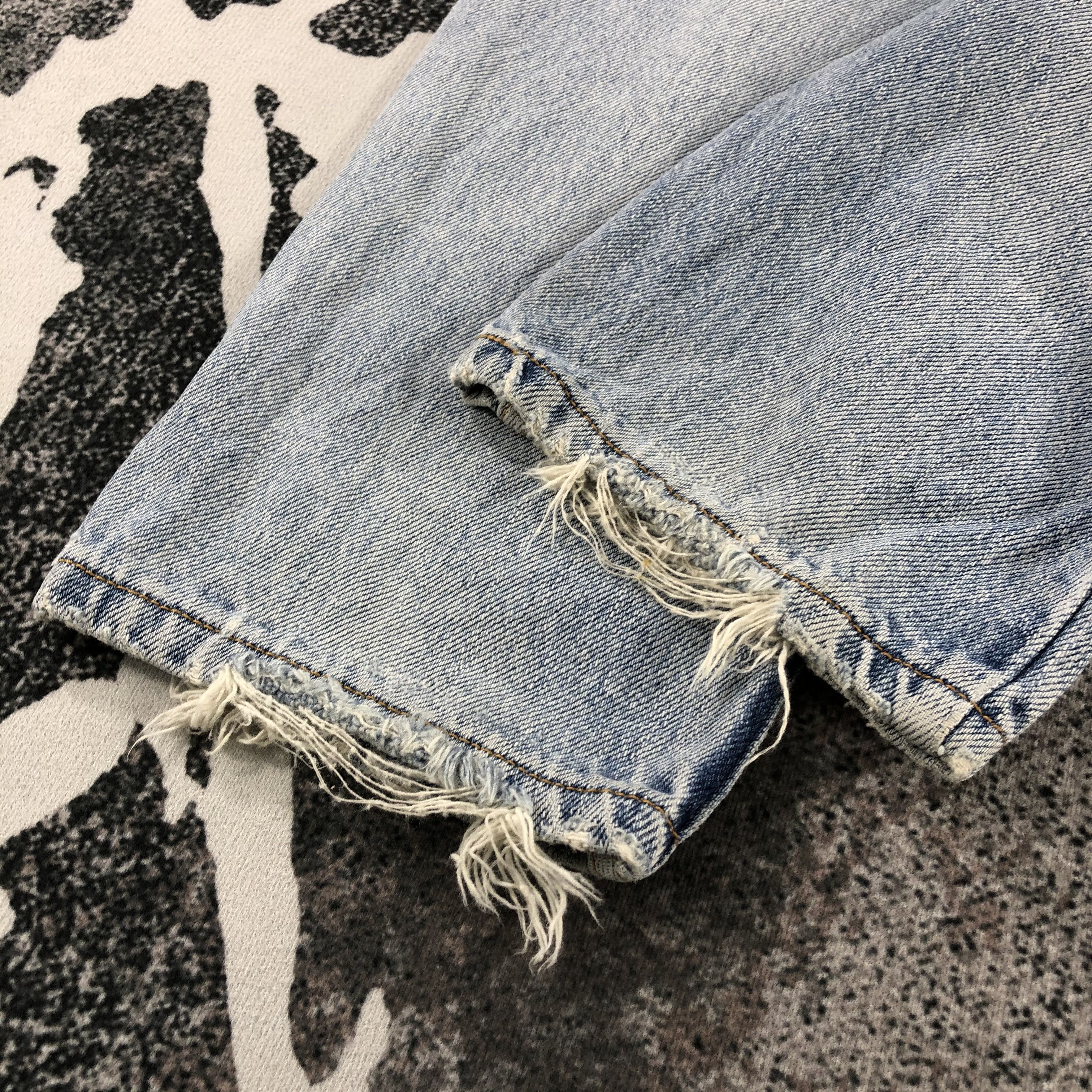 Levi's Vintage Levi's 550 Jeans Distressed Denim KJ884 Size US 29 - 6 Thumbnail