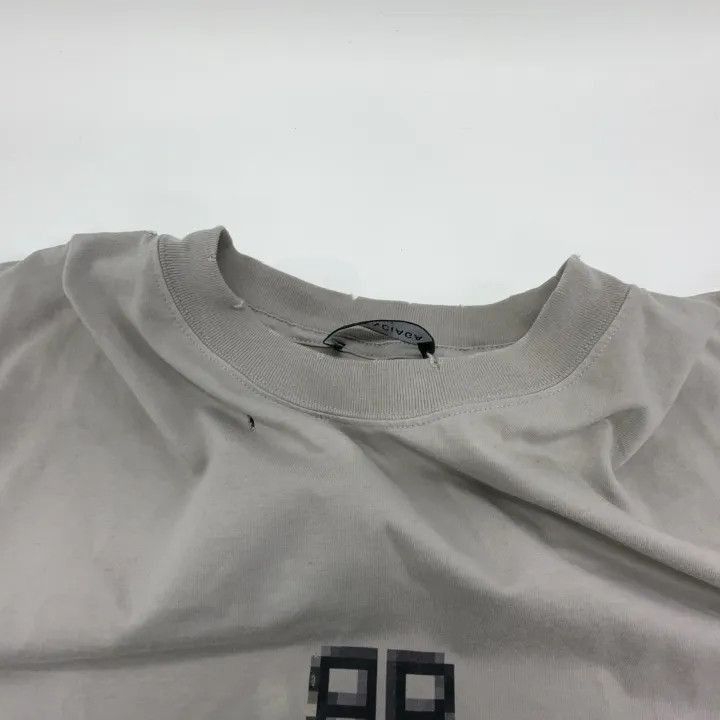 Balenciaga Balenciaga Balenciaga Gray Distressed Logo TShirt -2507 Size US S / EU 44-46 / 1 - 7 Thumbnail