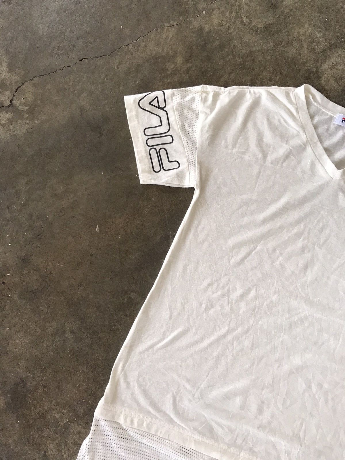 Fila × Vintage FILA Off White V neck shirt Size US M / EU 48-50 / 2 - 5 Thumbnail