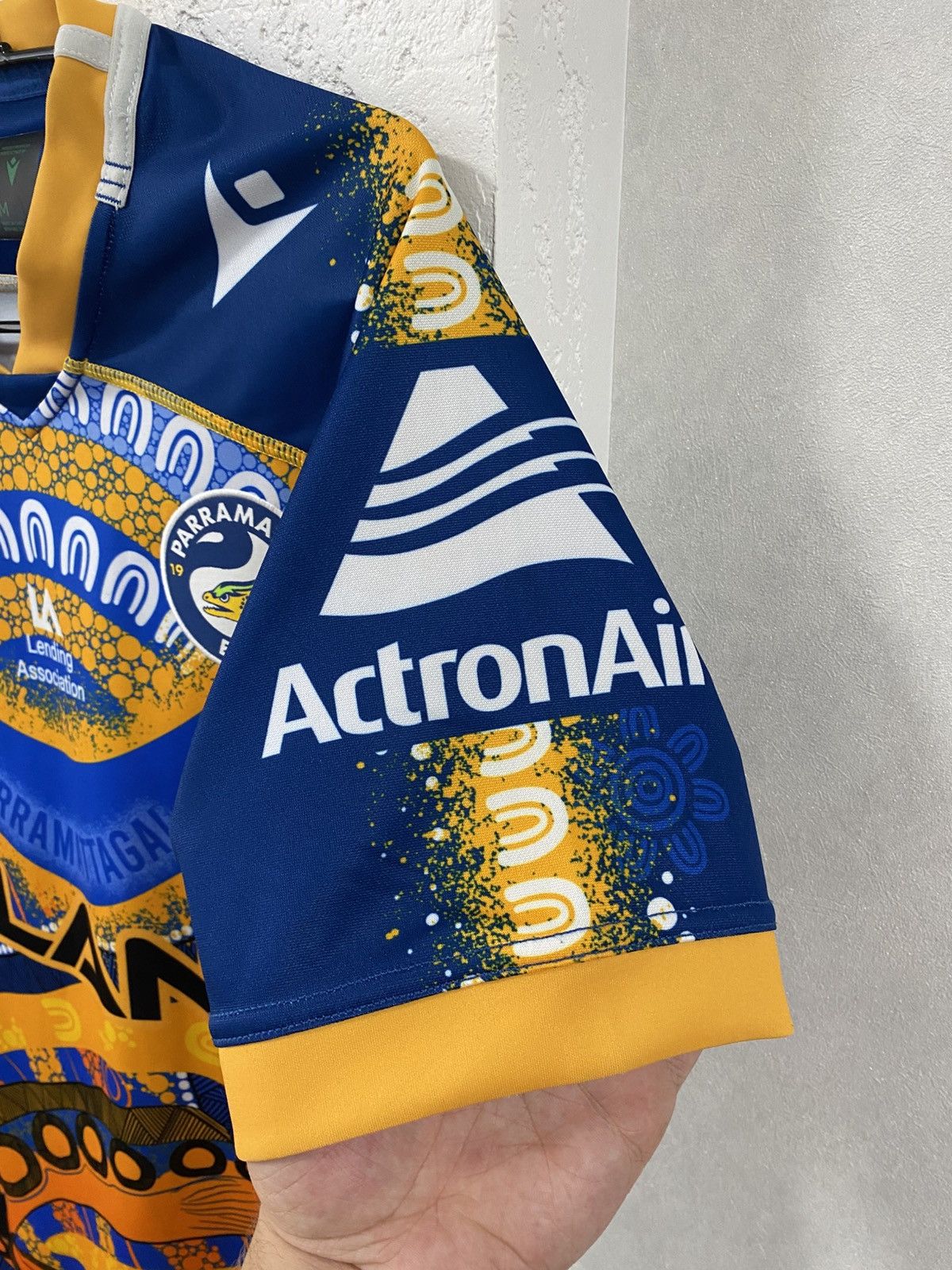 Macron Macron Parramatta 2022 Rugby Jersey NRL Premiership Size: M Size US M / EU 48-50 / 2 - 9 Thumbnail
