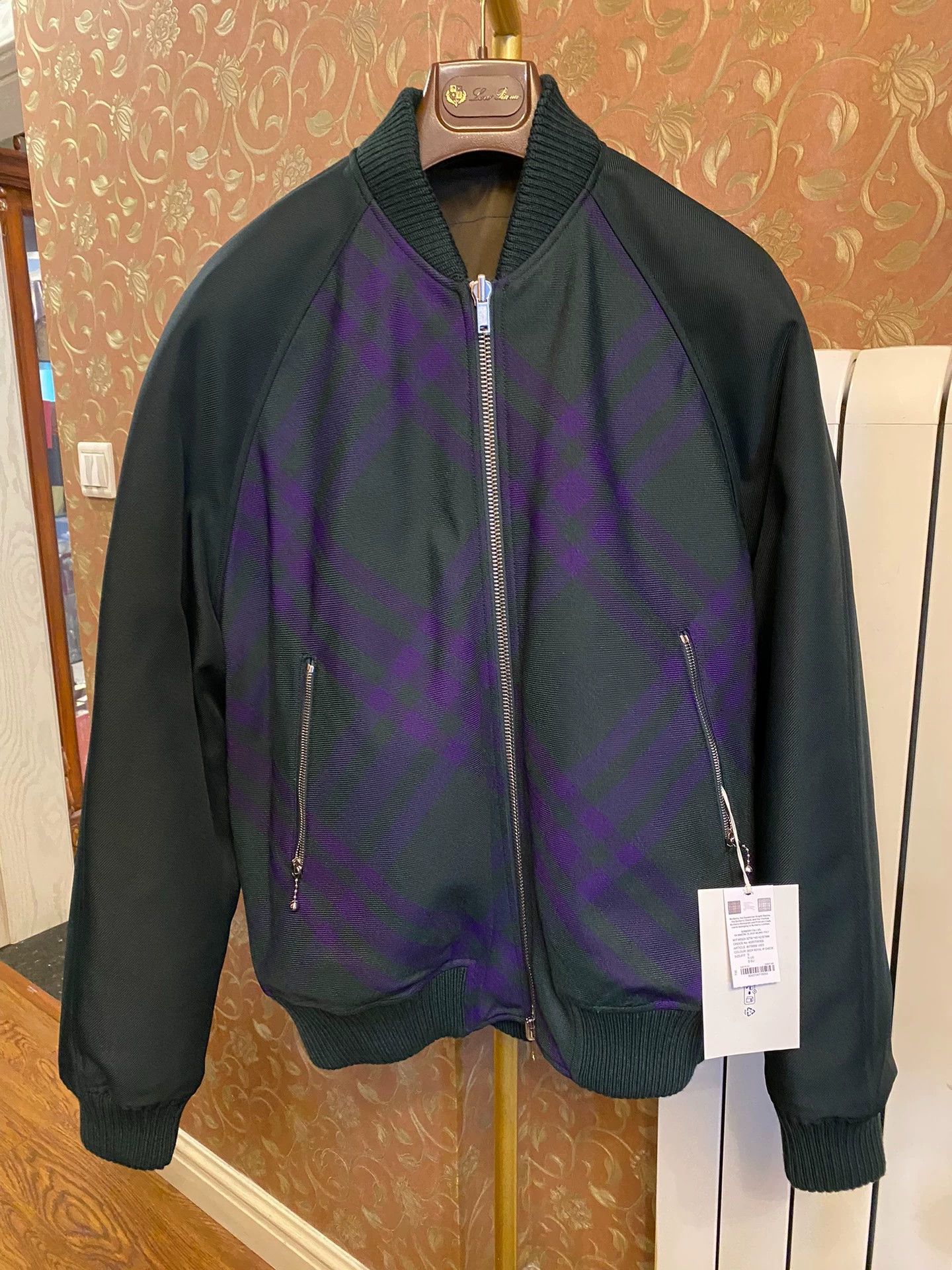 Burberry Burberry Horseferry Italy Reversible Thin Padded Jacket S Size US S / EU 44-46 / 1 - 1 Thumbnail