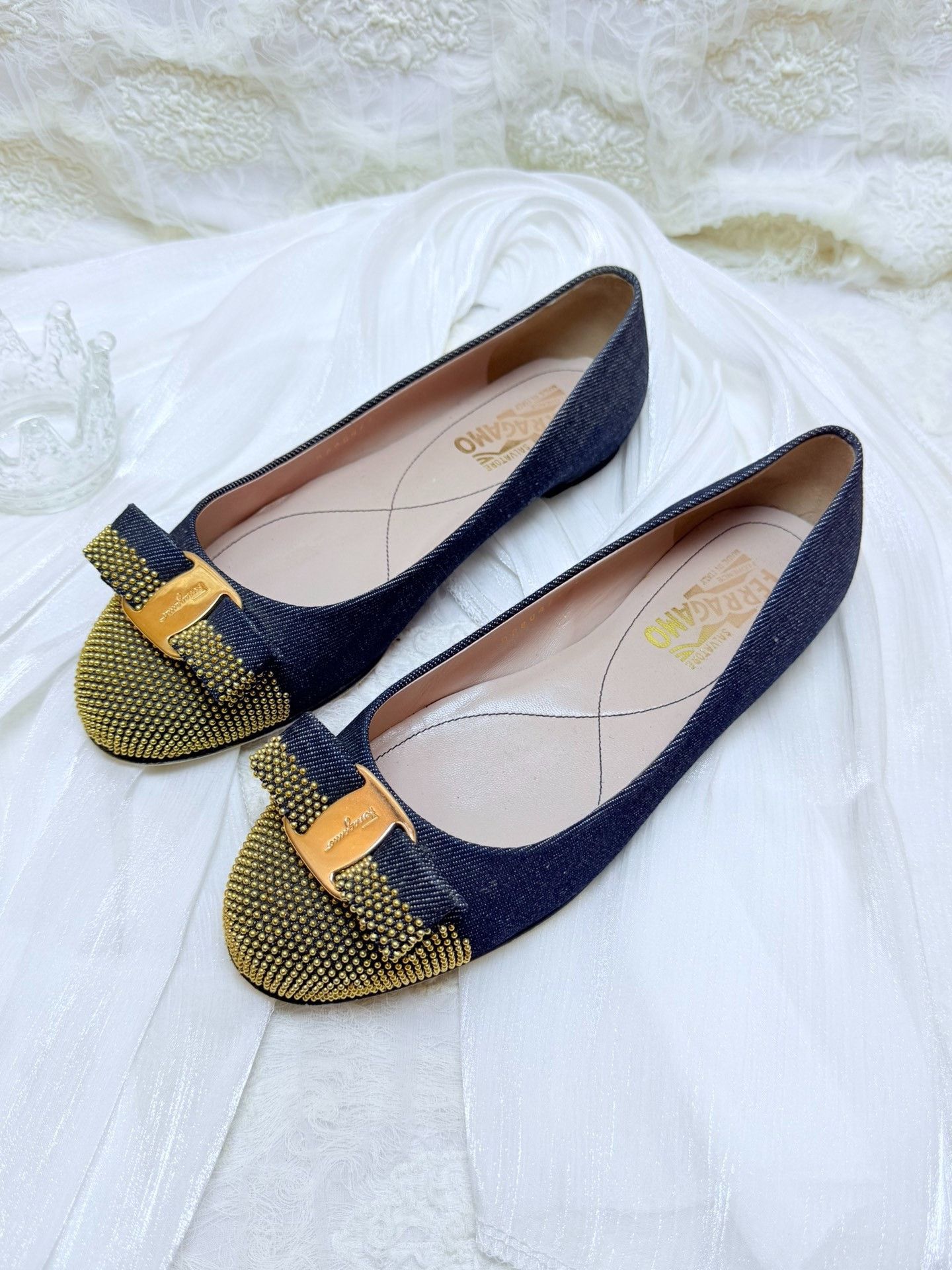 Salvatore Ferragamo Salvatore Ferragamo Denim Blue Lowtop Sneakers us_7 Women Size US 7 / IT 37 - 1 Thumbnail