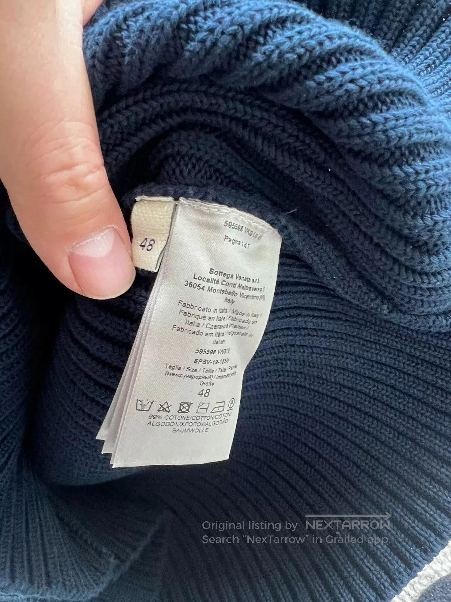 Bottega Veneta elegant navy knitted sweater by Bottega Veneta. Size US L / EU 52-54 / 3 - 3 Thumbnail