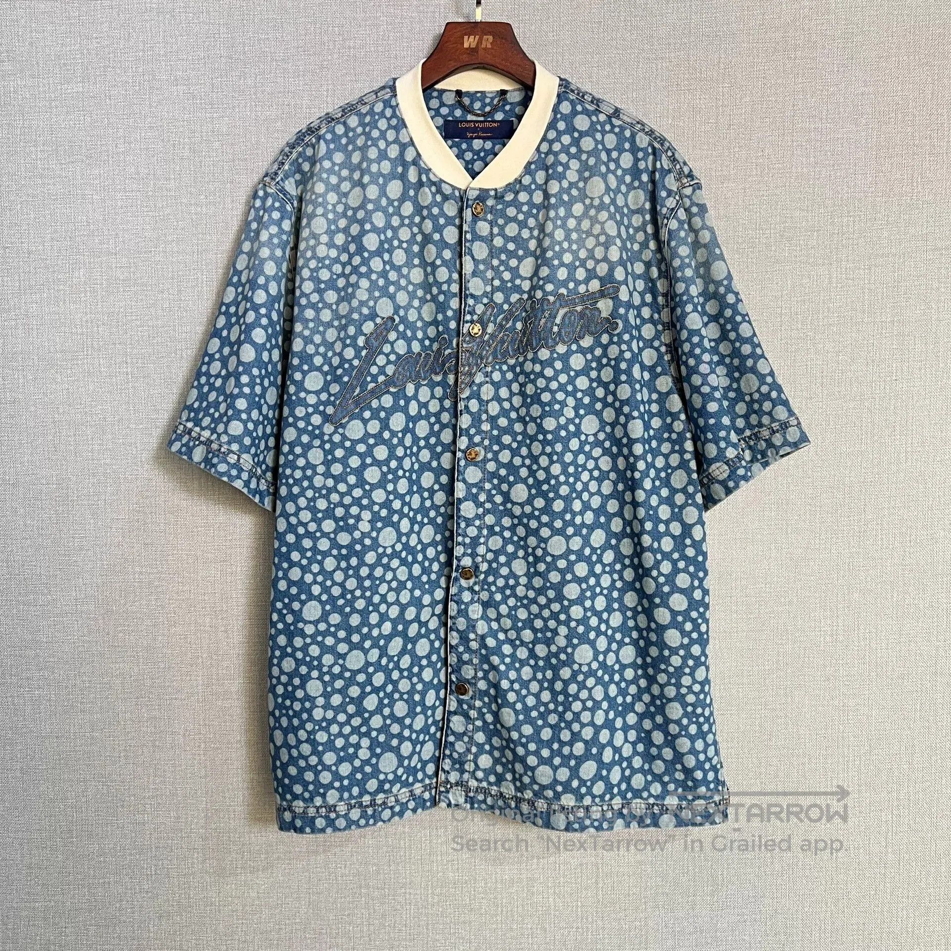 Louis Vuitton Louis Vuitton x Kusama Denim Baseball Shirt. Size US M / EU 48-50 / 2 - 1 Thumbnail