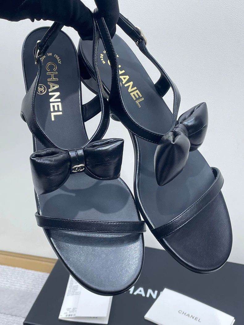 Chanel Chanel Black Bow Sandals Size 38.5 Size US 8 / IT 38 - 2 Thumbnail