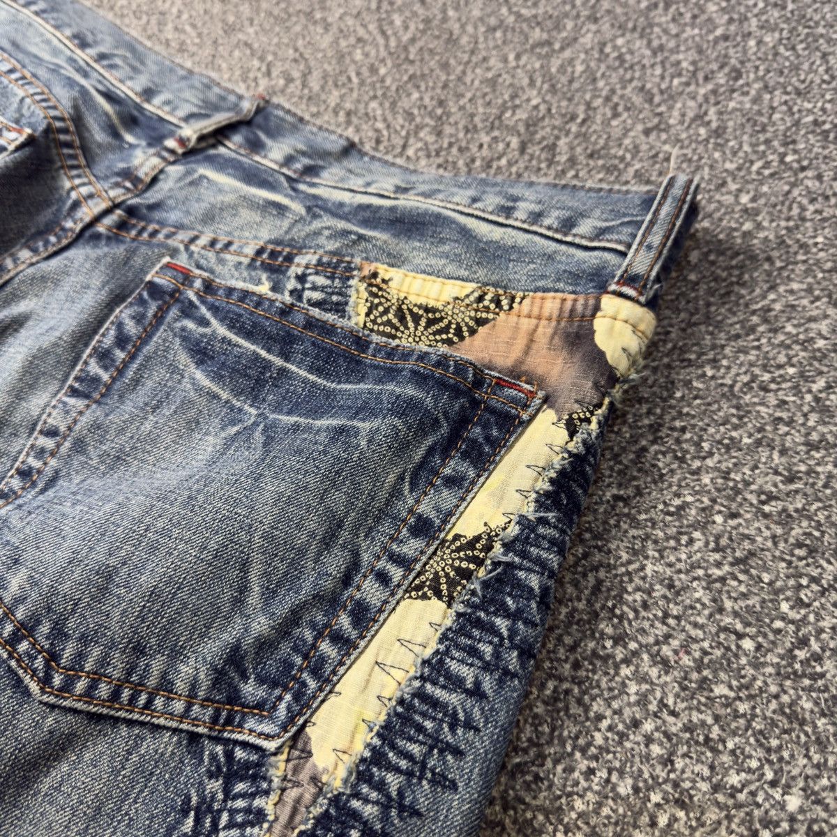 Japanese Brand 🔥🇯🇵 Archive Takeo Kikuchi Distressed Boro Sashiko Denim Size US 36 / EU 52 - 10 Thumbnail