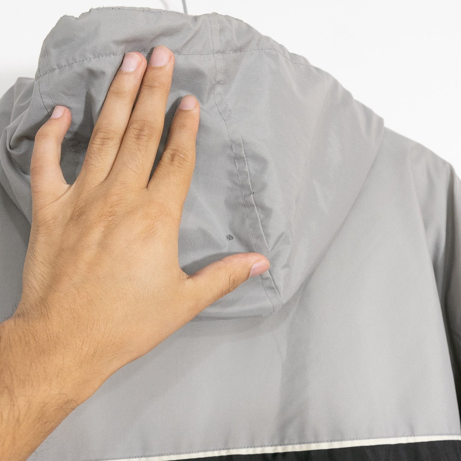 Nike Vintage Nike Reversible Windbreaker Jacket Mens 2XL - Hooded Size US XXL / EU 58 / 5 - 9 Thumbnail