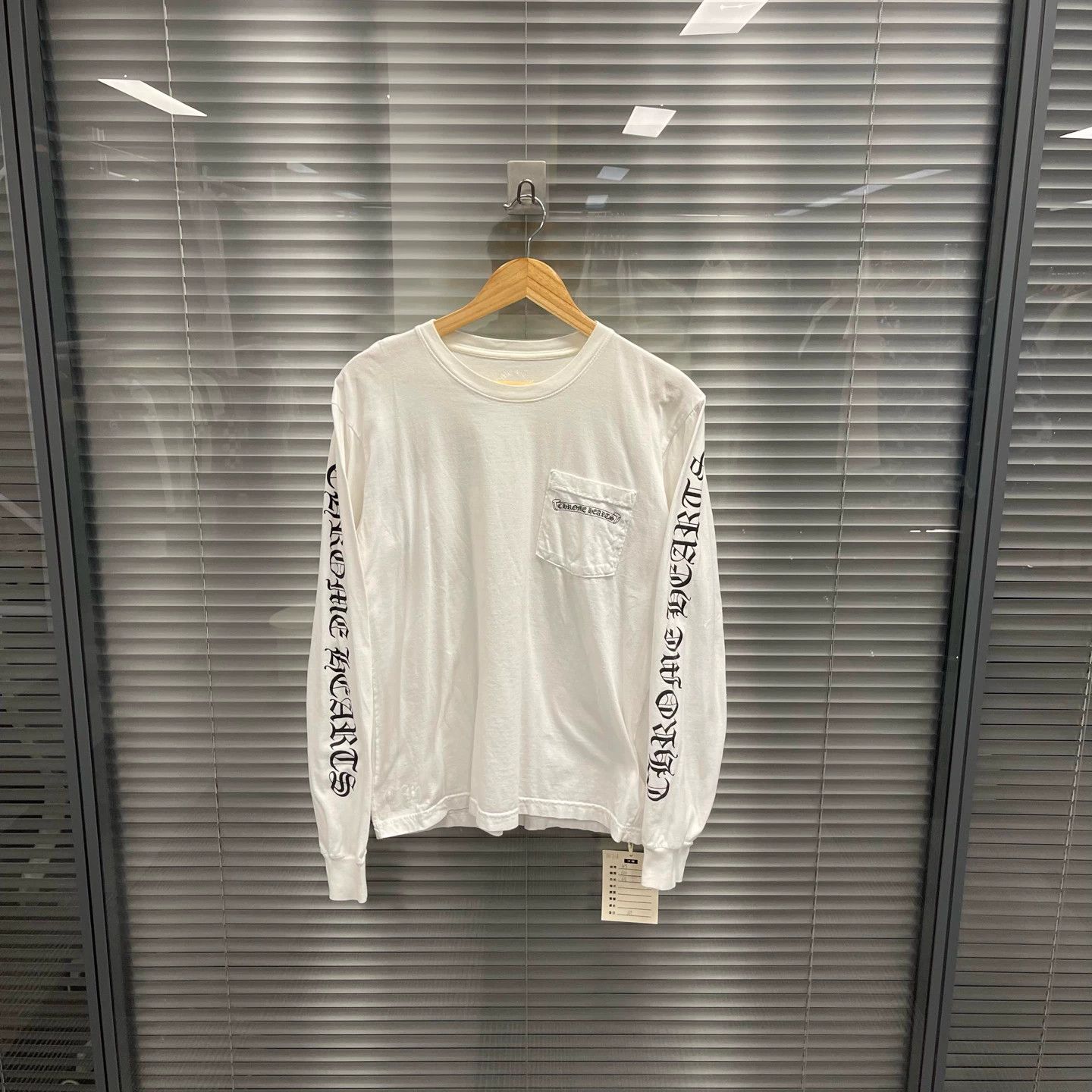 Chrome Hearts Chrome Hearts Black White Scroll Longsleeve M 99 New Size US M / EU 48-50 / 2 - 1 Thumbnail