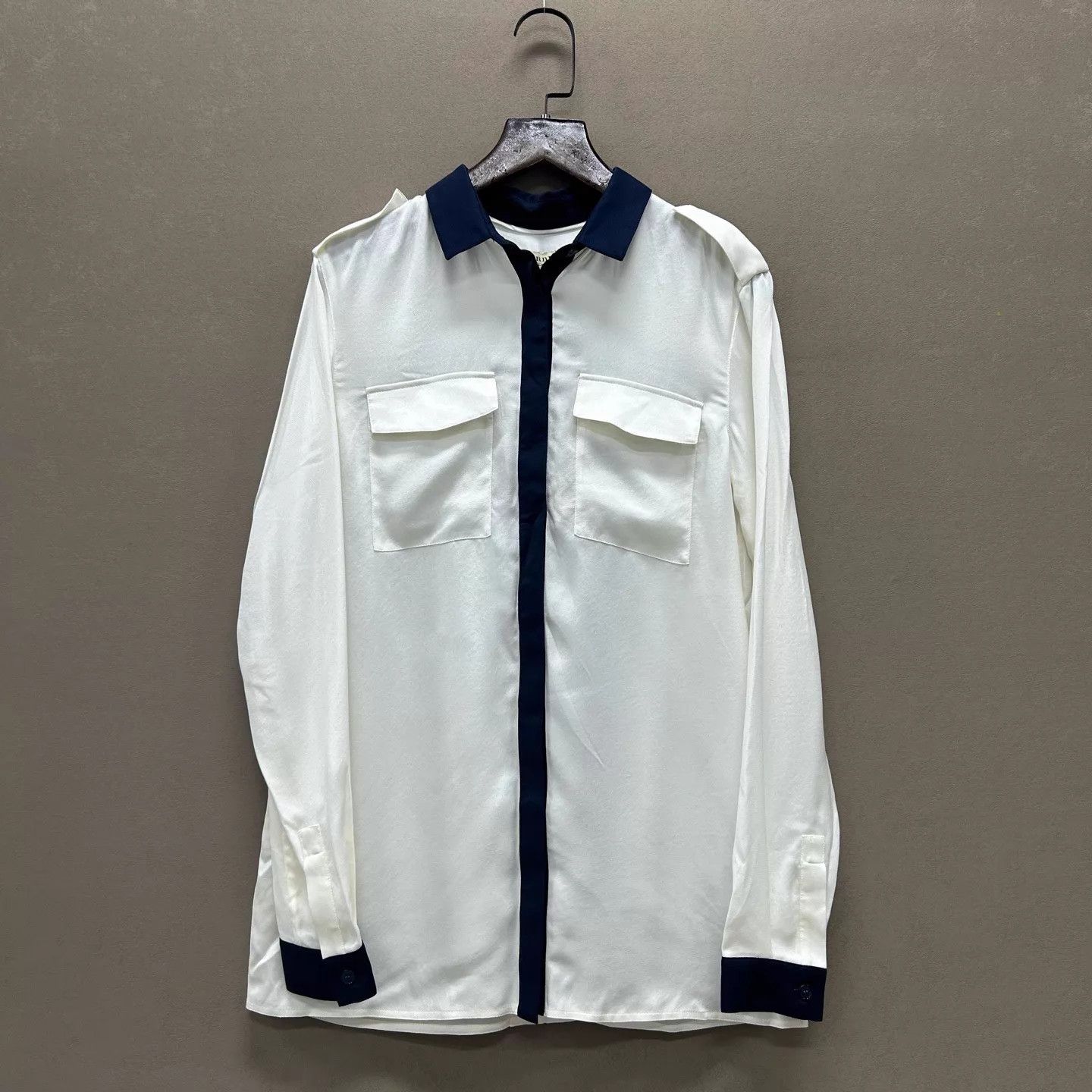 Burberry Burberry Women's Silk Shirt UK 2 New with Tags Size XXS / US 00 / IT 34 - 1 Thumbnail