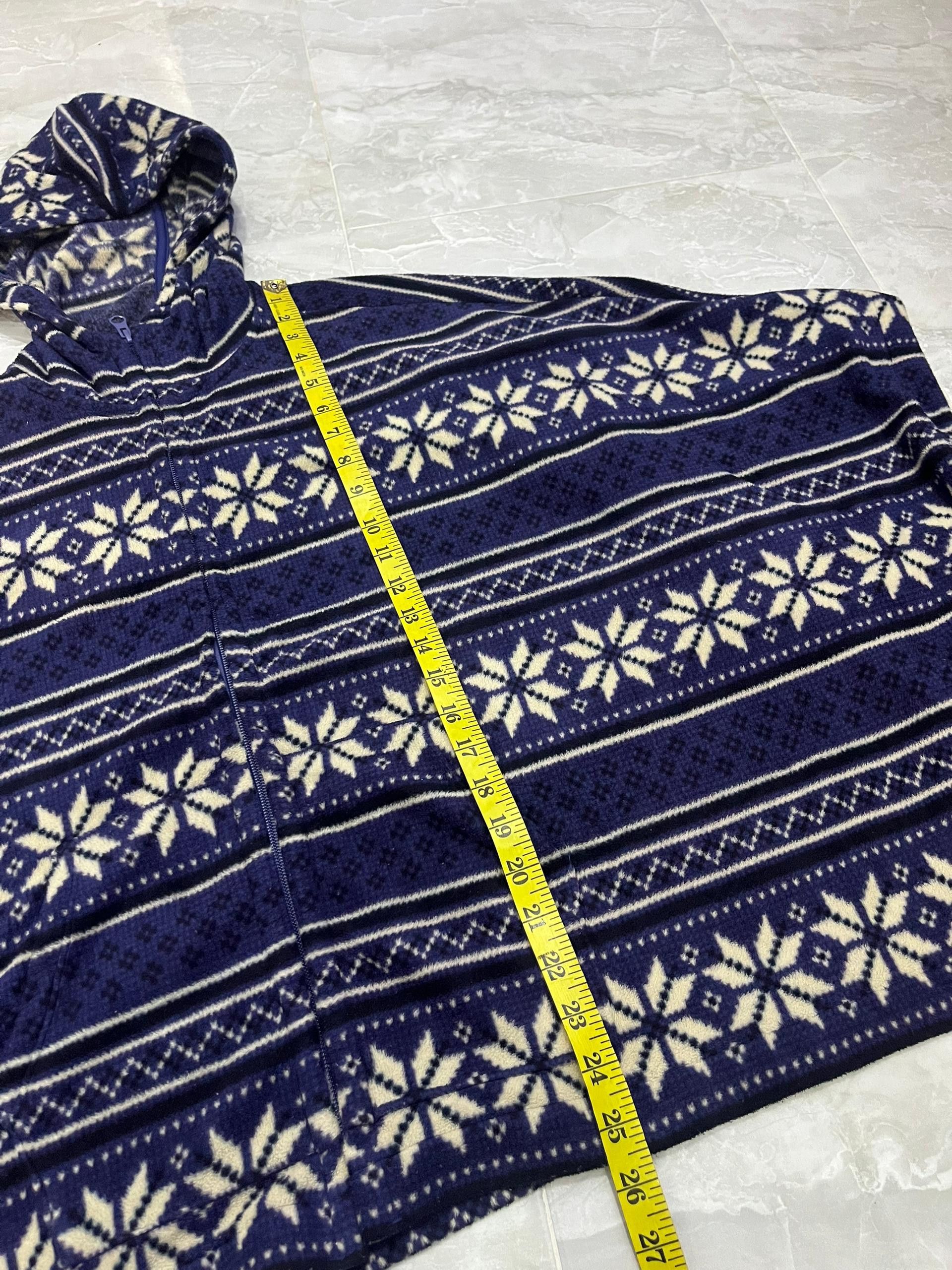 Uniqlo Uniqlo Fair Isle Caped Hoodie Poncho Fleece Size ONE SIZE - 14 Thumbnail