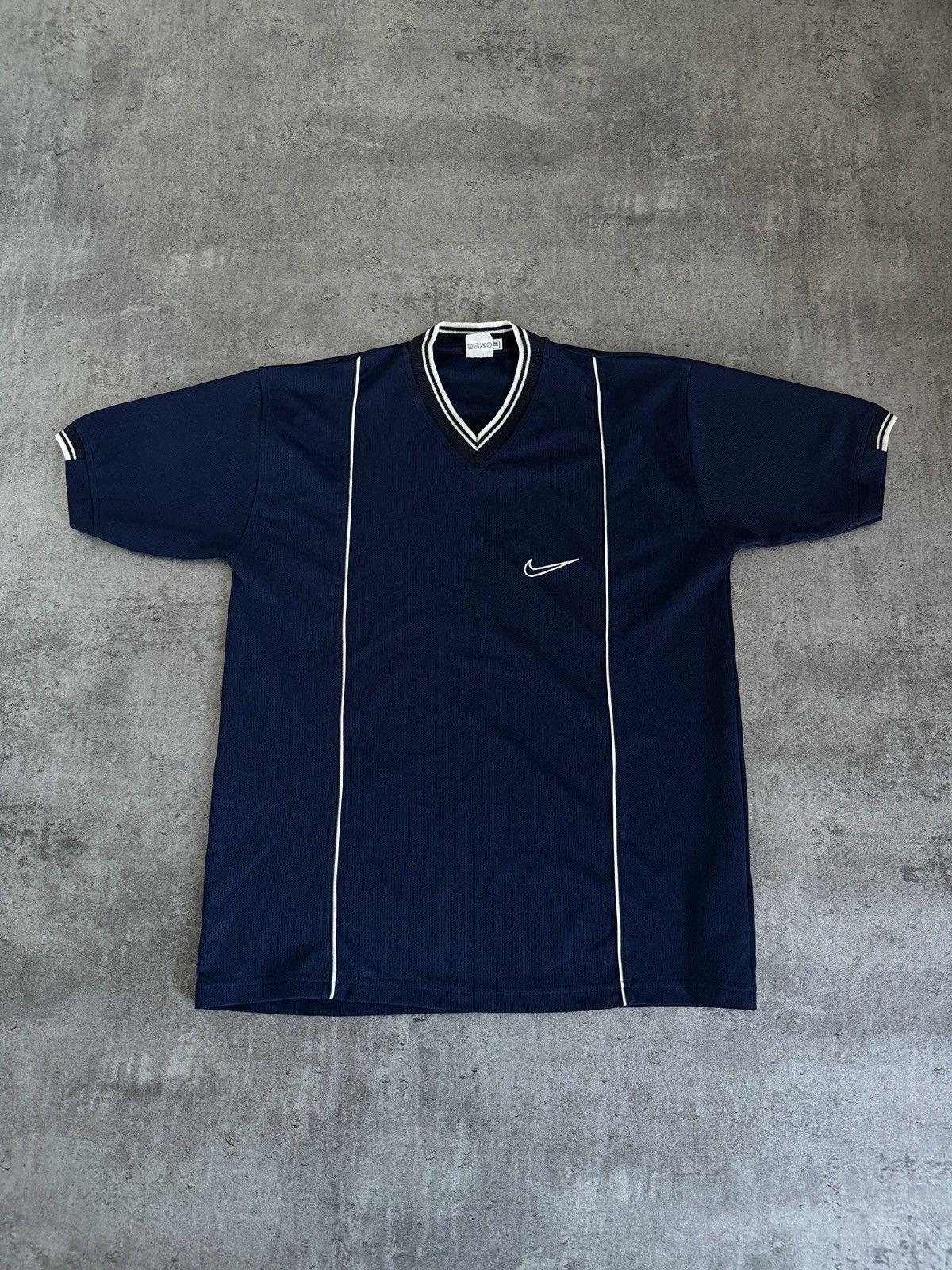 Nike × Vintage Nike Swoosh jersey tees logo 90s bootleg rap skate boxy Size US L / EU 52-54 / 3 - 1 Thumbnail