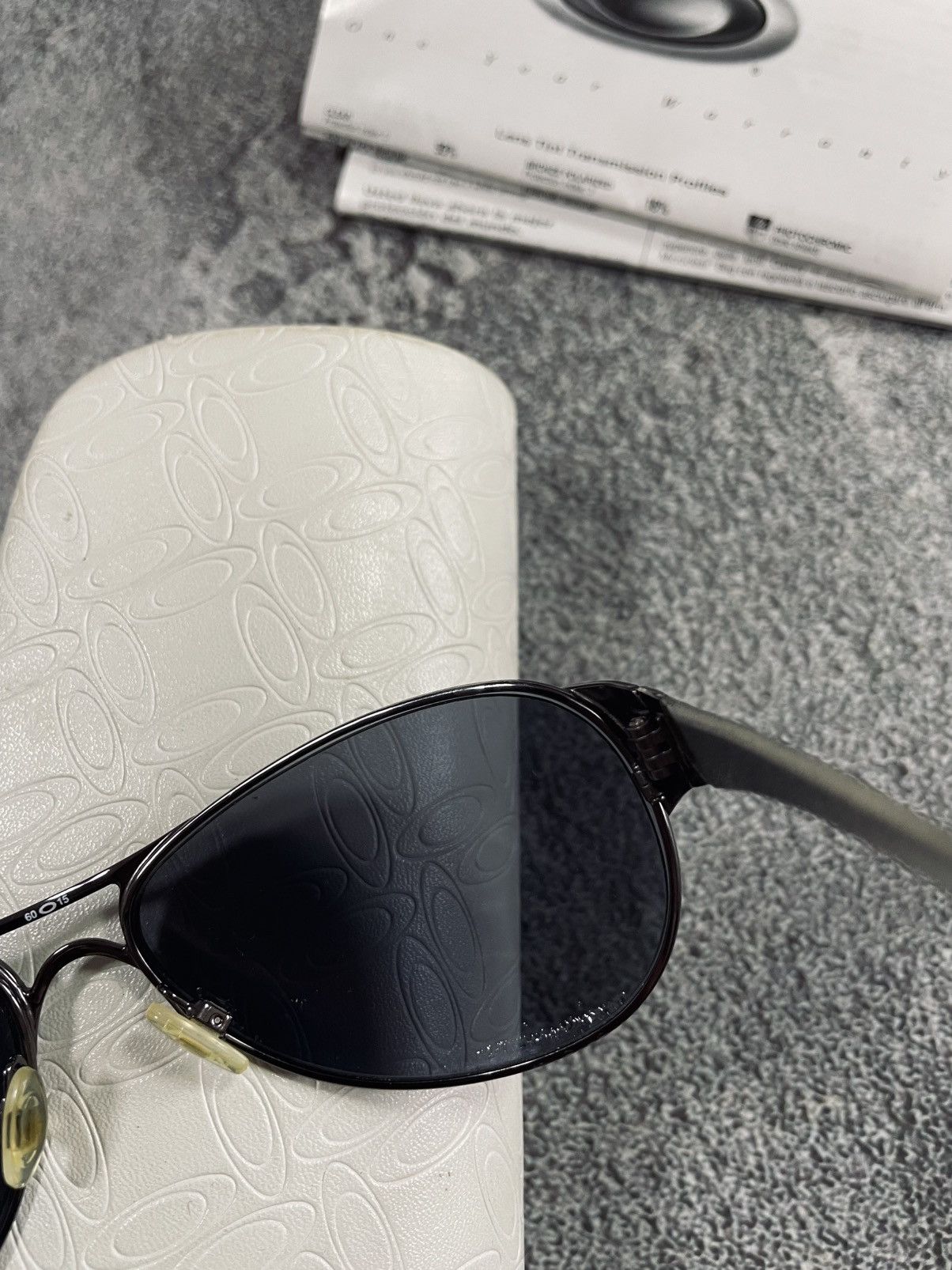 Oakley Oakley Restless 05-718 CE 130 Chrome Gray Aviator Sunglasses Size ONE SIZE - 18 Thumbnail