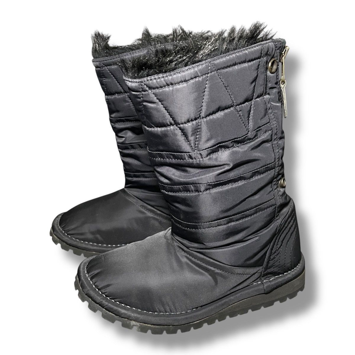Junya Watanabe Junya Watanabe A/W10 Fur-lined Quilted Nylon Snow Boots Size US 7 / IT 37 - 2 Thumbnail