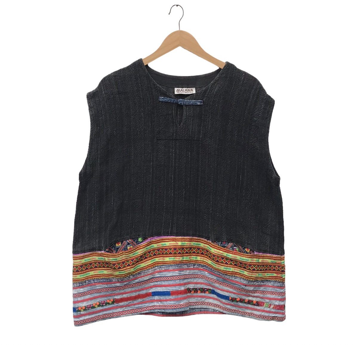 Native Malaika Native Style Pop Art Sleeveless Shirt Size US XL / EU 56 / 4 - 1 Thumbnail