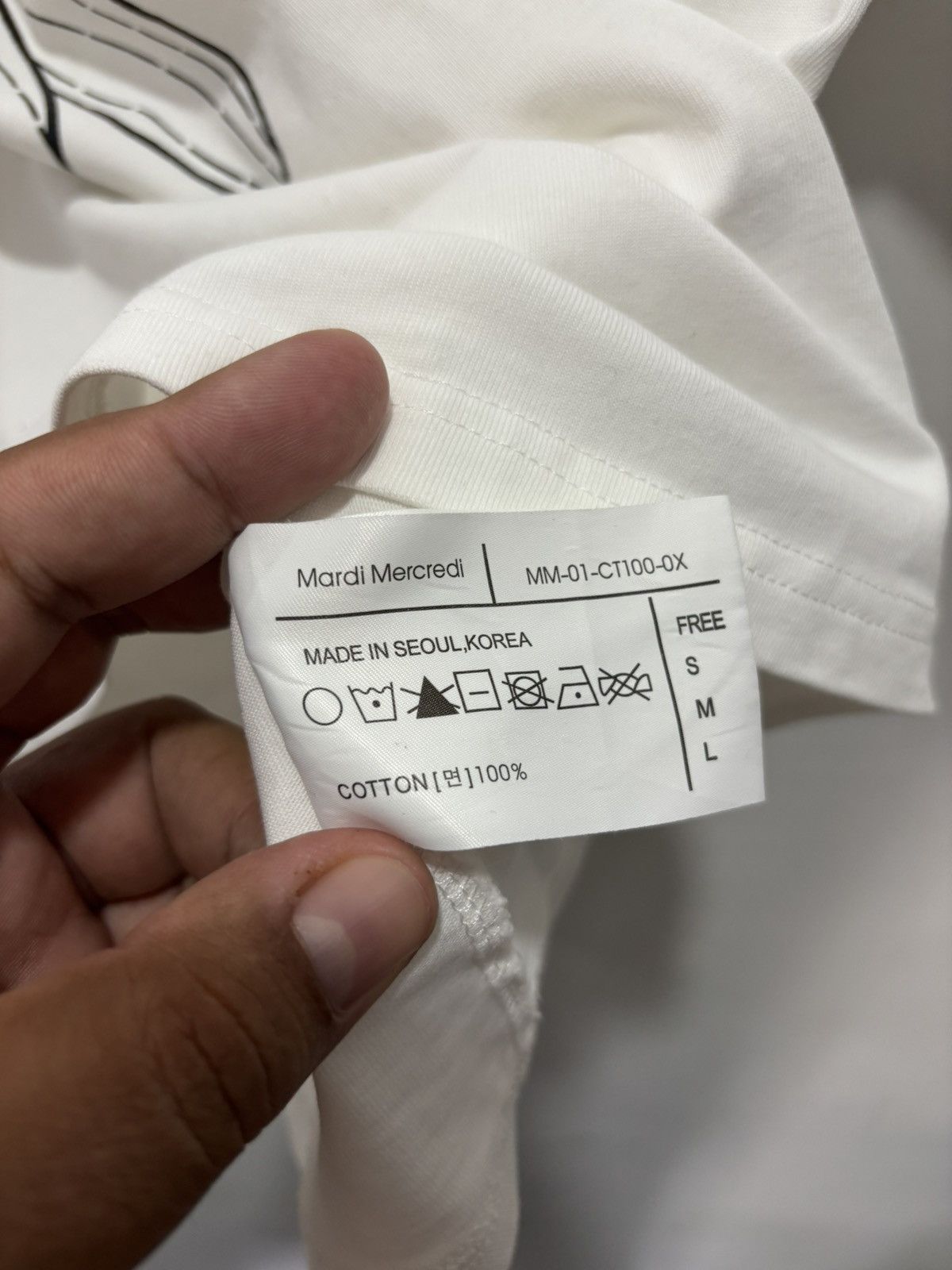 Other Mardi Mercredi Tshirt Size US L / EU 52-54 / 3 - 5 Thumbnail
