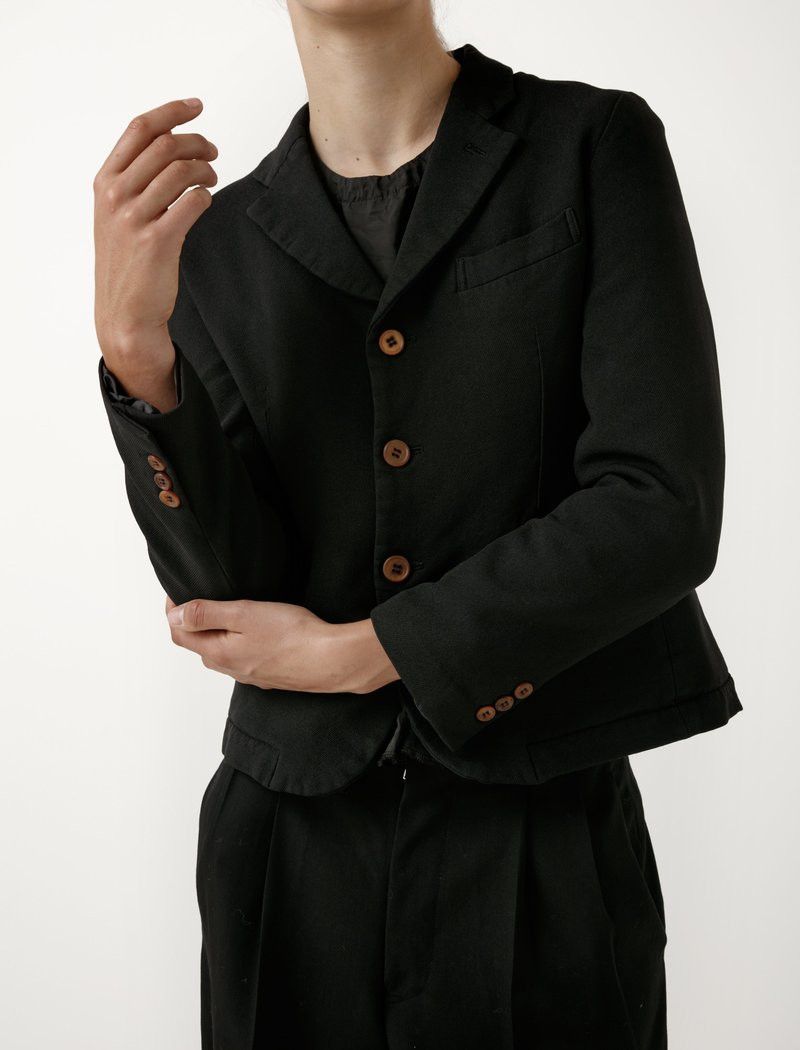 o1mle0824 Collarless Jackets in Black