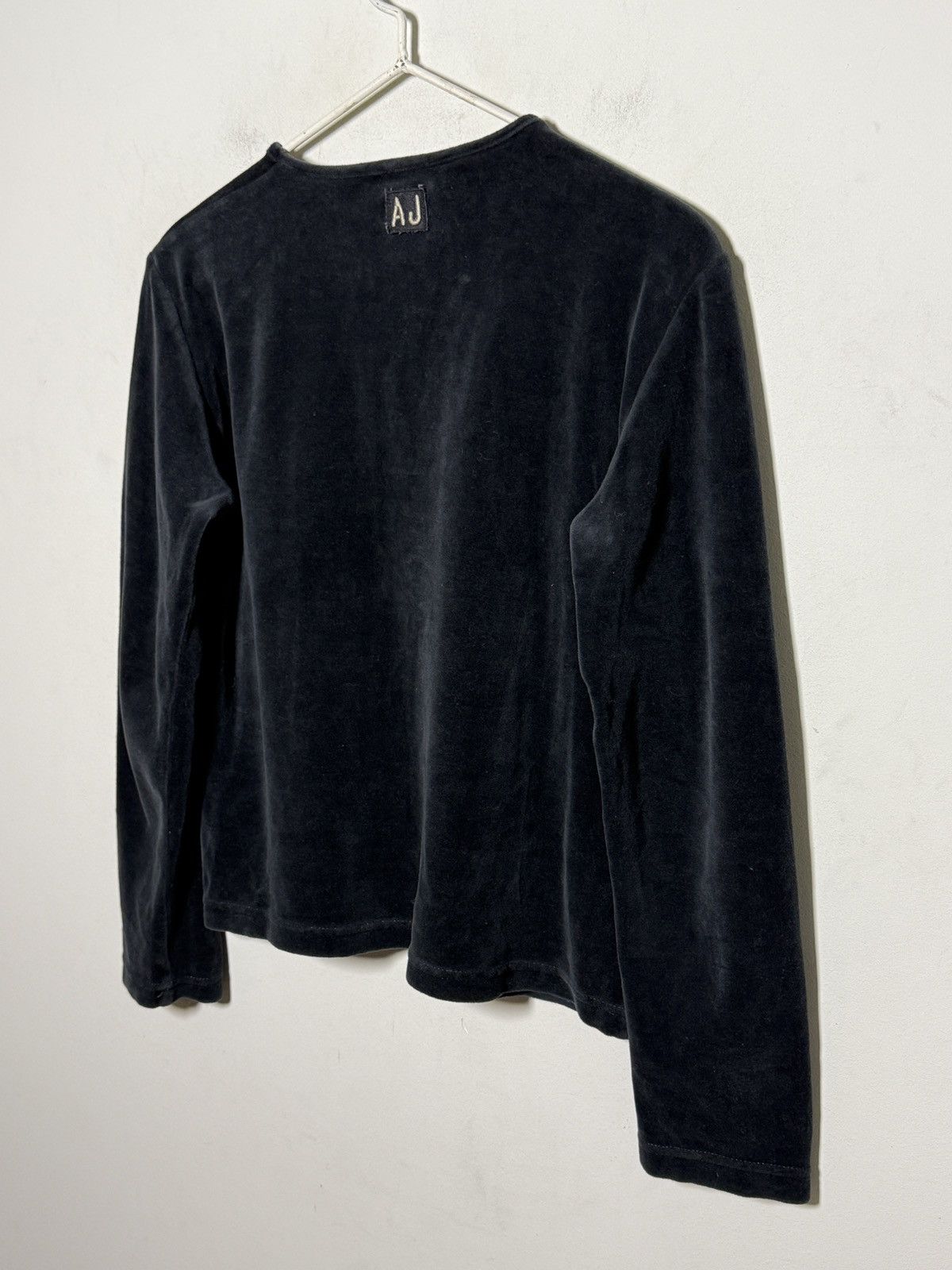 Giorgio Armani Armani Jeans black velour long sleeve y2k vintage Size US S / EU 44-46 / 1 - 6 Thumbnail