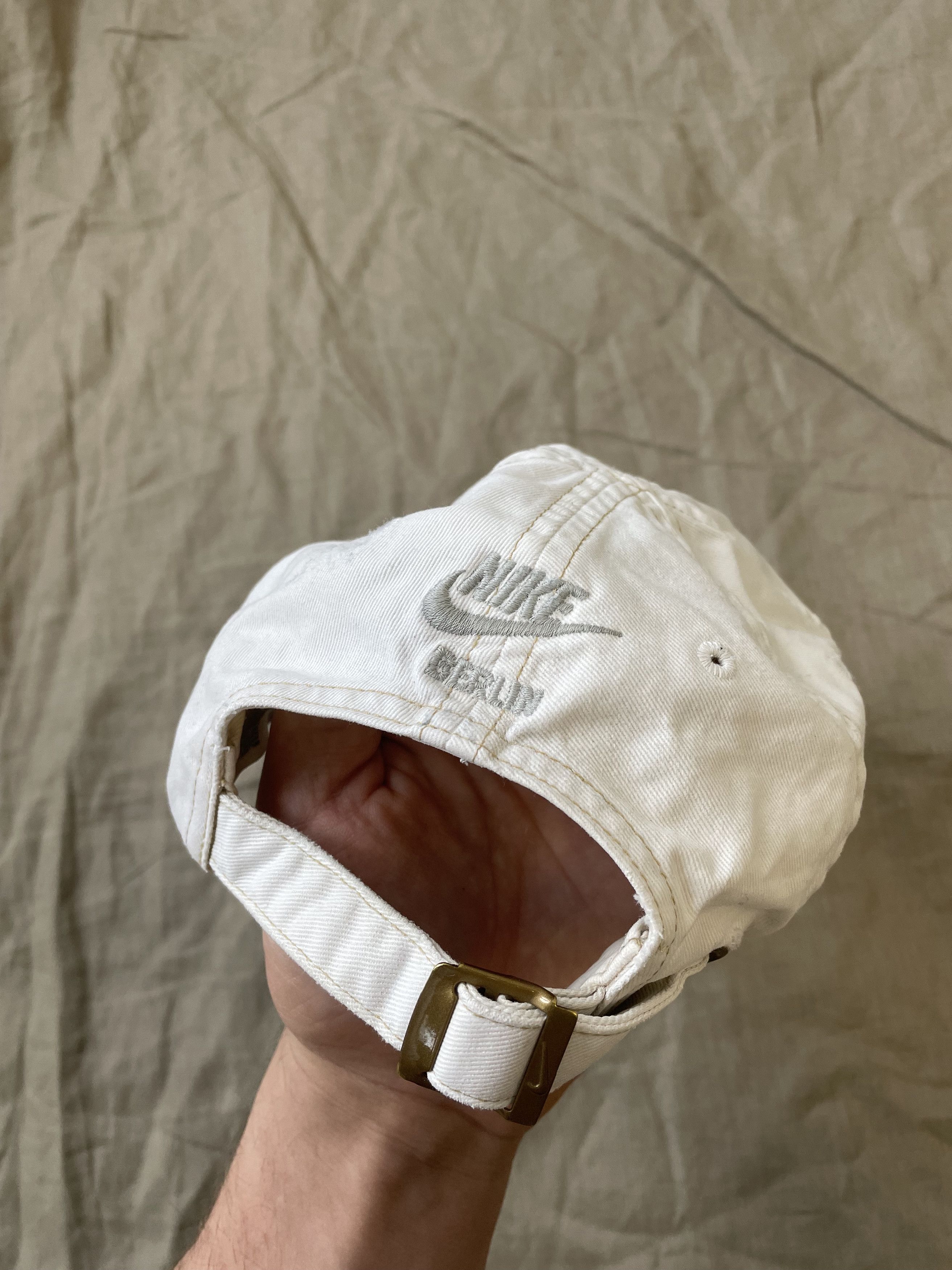 Nike Nike Berlin Distressed Vintage y2k Cap 6082AC2 Size ONE SIZE - 6 Thumbnail