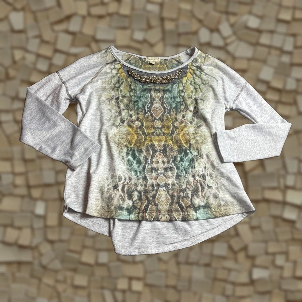 Olive Let me live Shirt Women’s Medium Gray Snakeskin Jeweled Long Sleeve Shirt Size M / US 6-8 / IT 42-44 - 1 Thumbnail