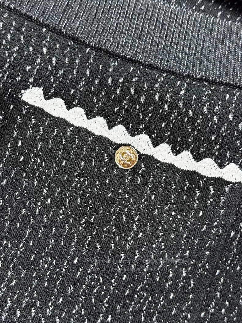 Chanel Chanel Knitted wide-leg trousers with two pockets on white Size 26" / US 2 / IT 38 - 4 Thumbnail