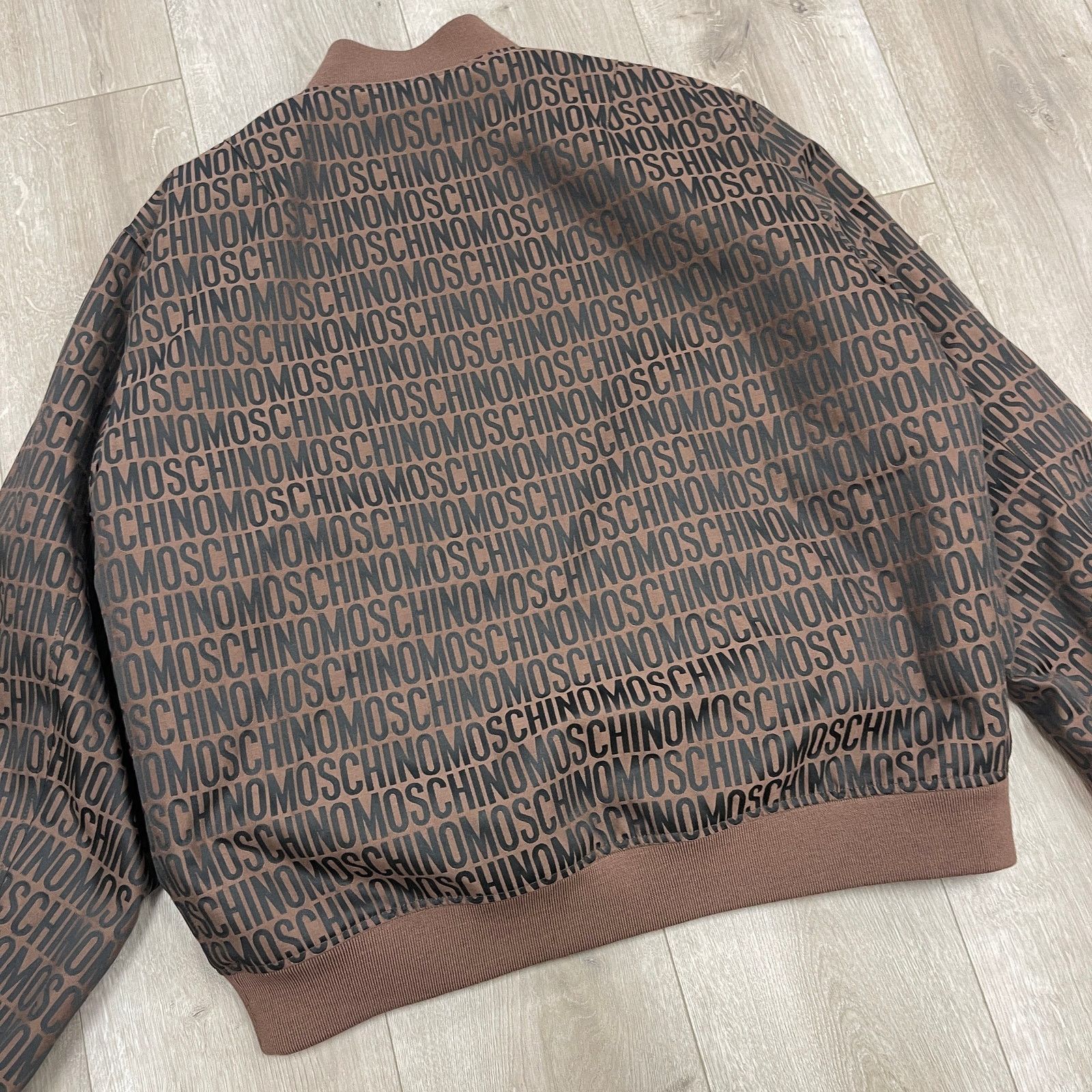 Moschino Moschino All Over Logo Jacquard Nylon Bomber Jacket size 54 Size US XXL / EU 58 / 5 - 6 Thumbnail