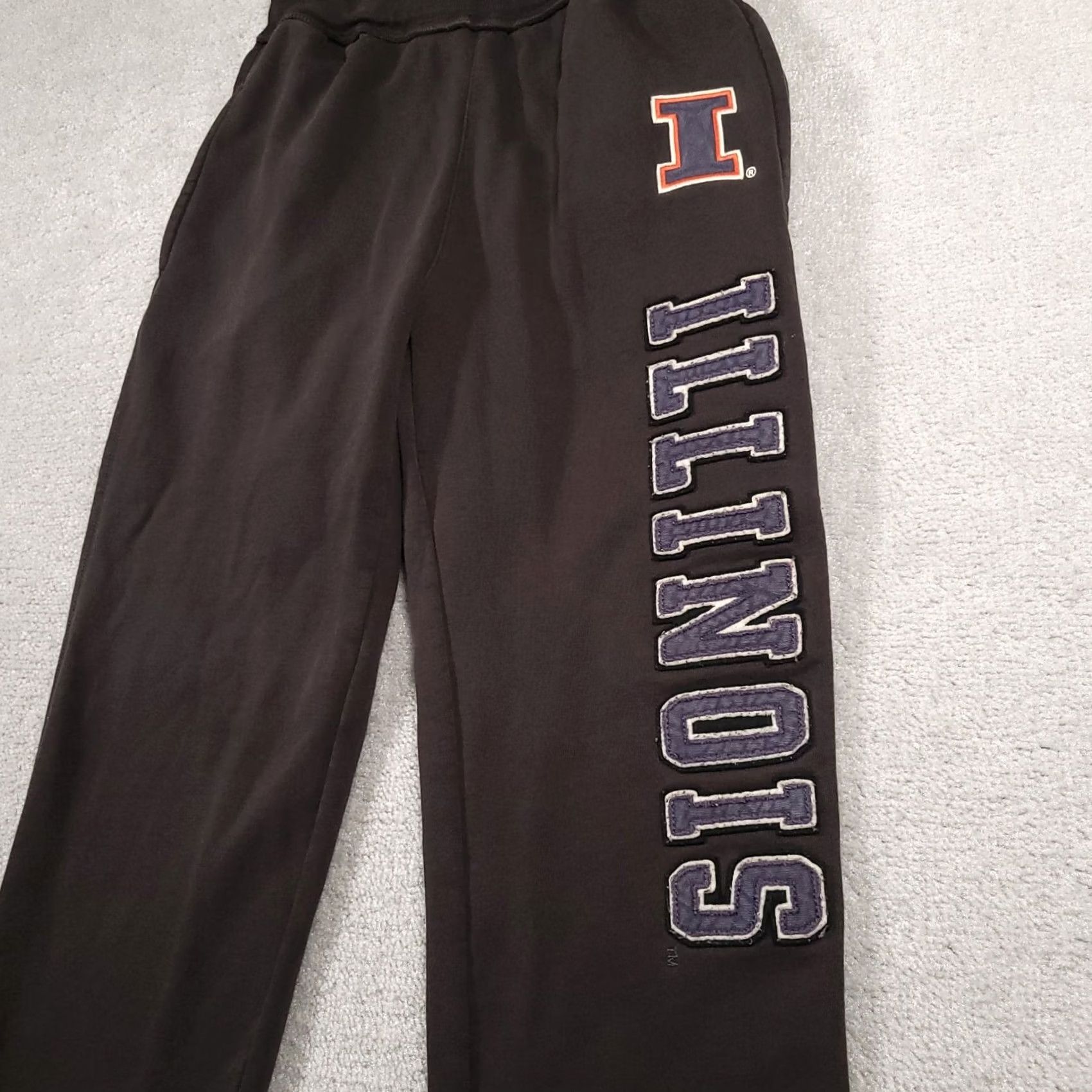 Vintage Colosseum Sweatpants Unisex Adults Small Illinois Fighting Illini Gray Pockets Logo Sweatpants Size US 29 - 4 Thumbnail