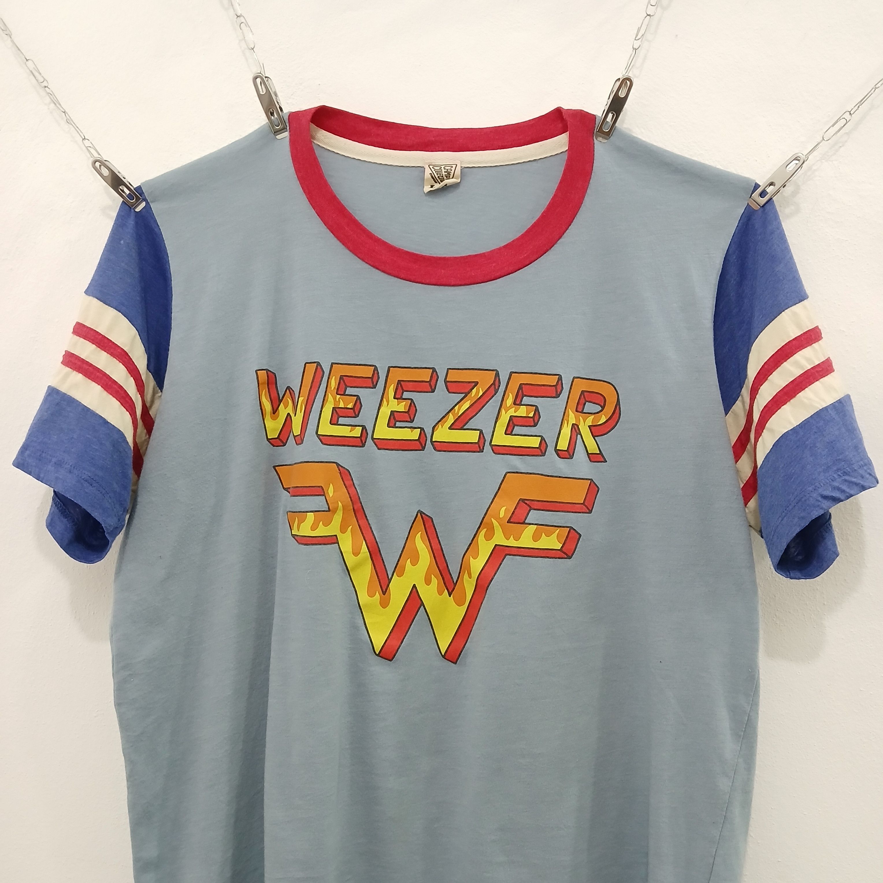 Band Tees WEEZER Band Font Flame Camp Collection Tee Size US L / EU 52-54 / 3 - 2 Thumbnail