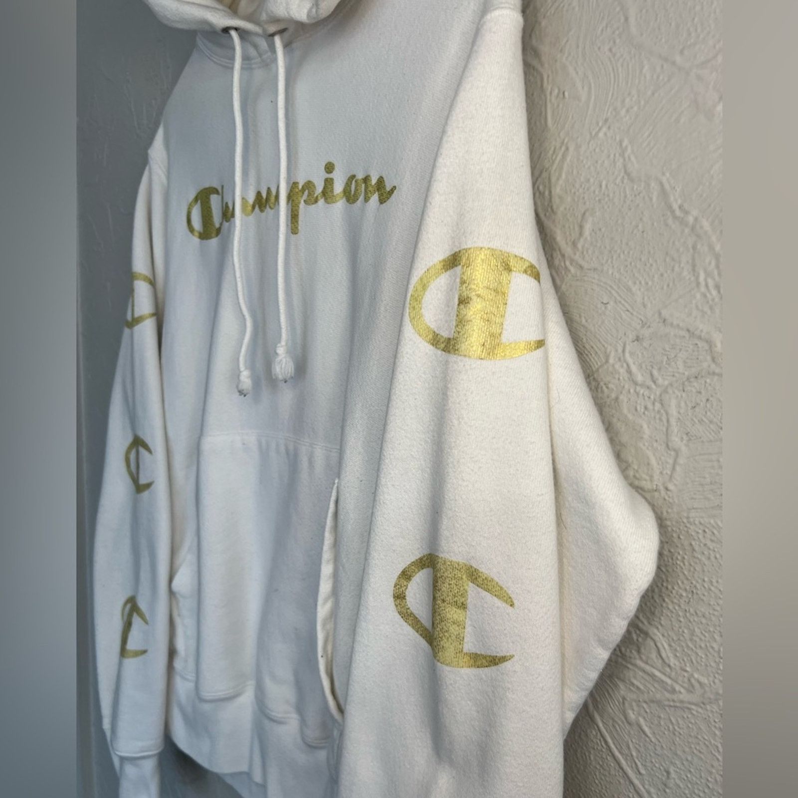 Champion Champion Reverse Weave White and Gold Hoodie SZ Small CLEAN Size US S / EU 44-46 / 1 - 3 Thumbnail