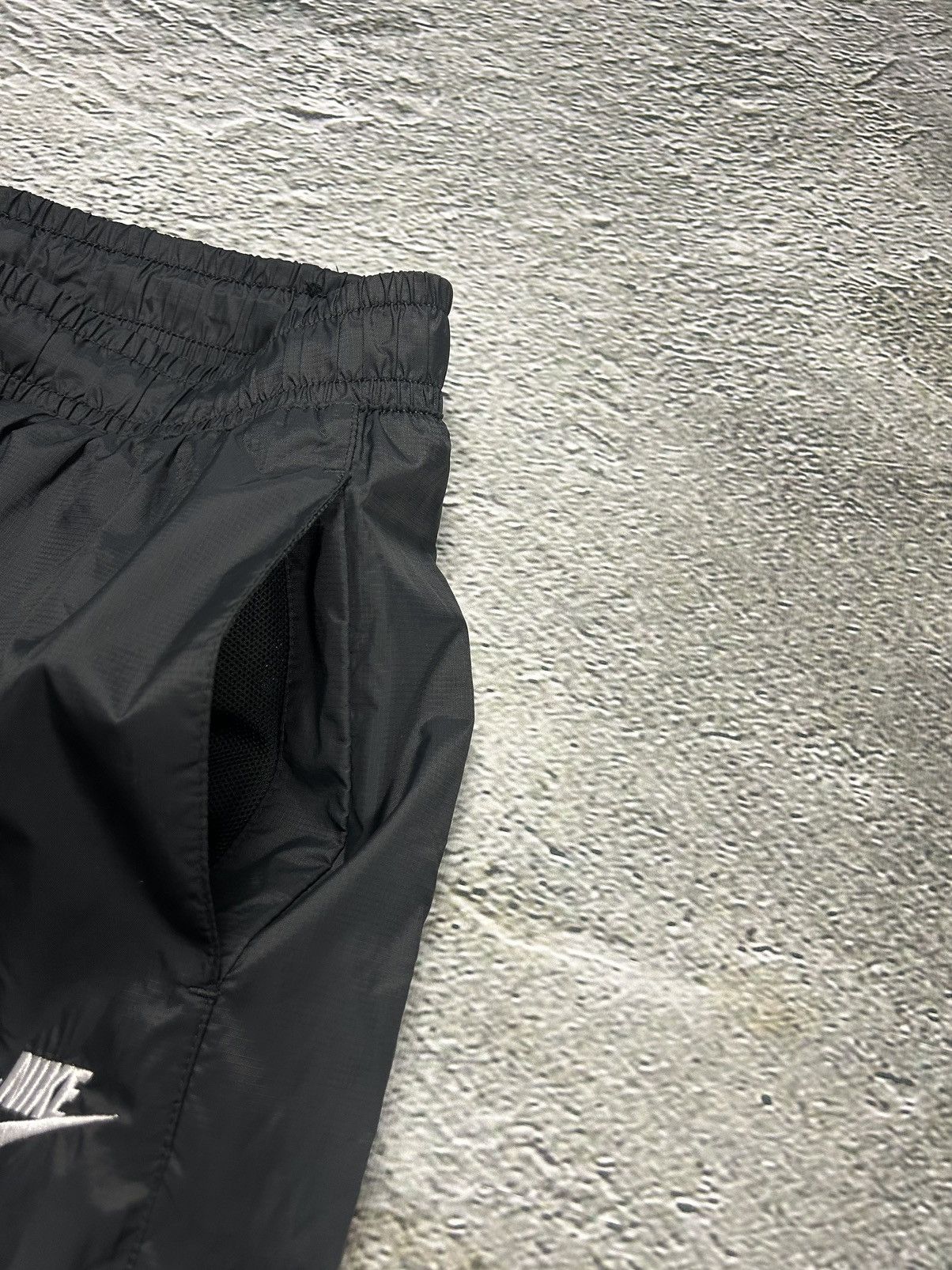 Nike × Vintage Nike track suit vintage dark grey nylon pants jacket drill Size US L / EU 52-54 / 3 - 10 Thumbnail