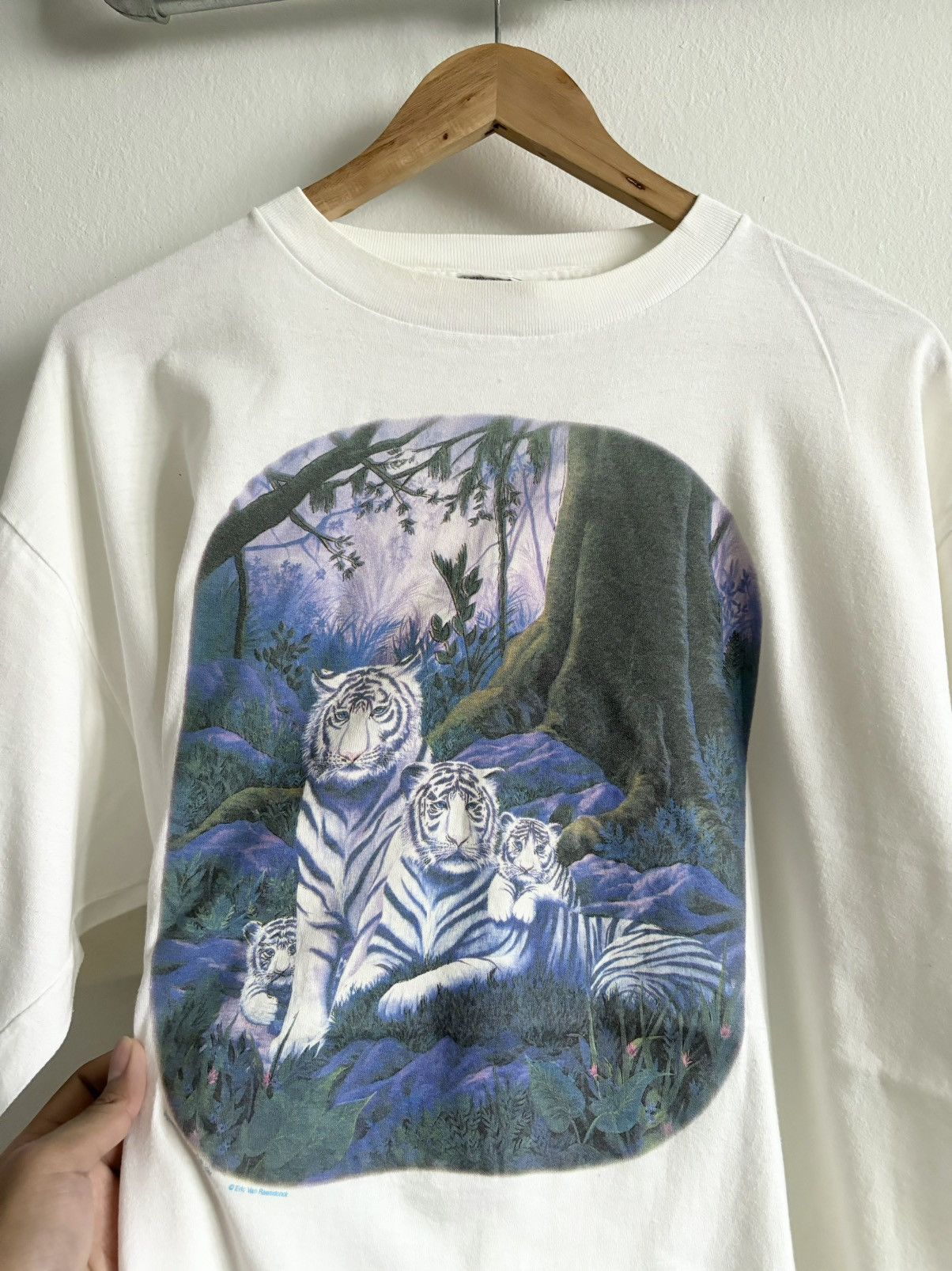 Vintage Vintage 90s Tiger T Shirt Size US L / EU 52-54 / 3 - 2 Thumbnail