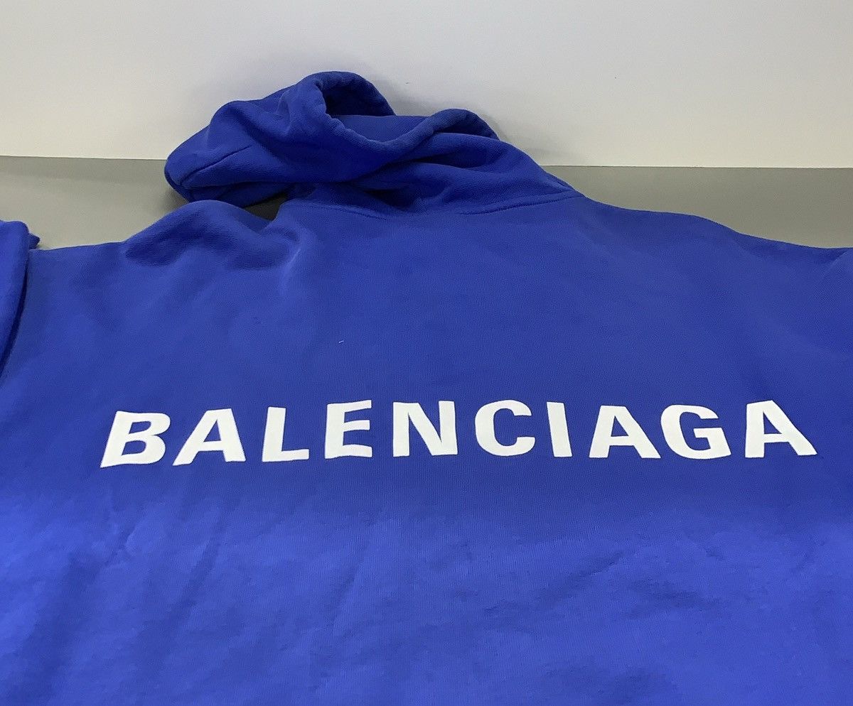 Balenciaga Balenciaga blue spell out hoodie Size US S / EU 44-46 / 1 - 6 Thumbnail