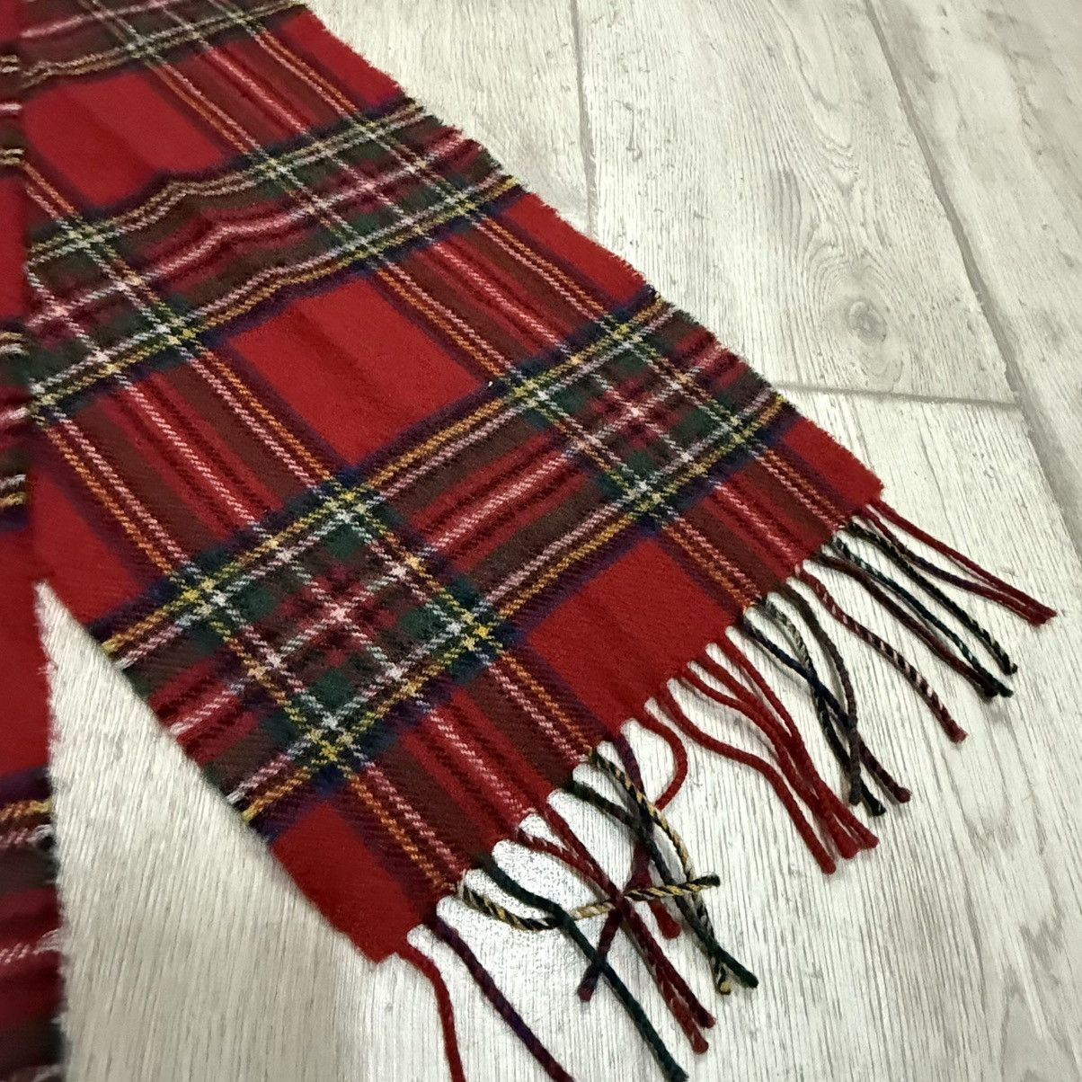 Dr. Martens Vintage DR Martens Wool Scarf Scotland tartan Burberry vibe Size ONE SIZE - 4 Thumbnail