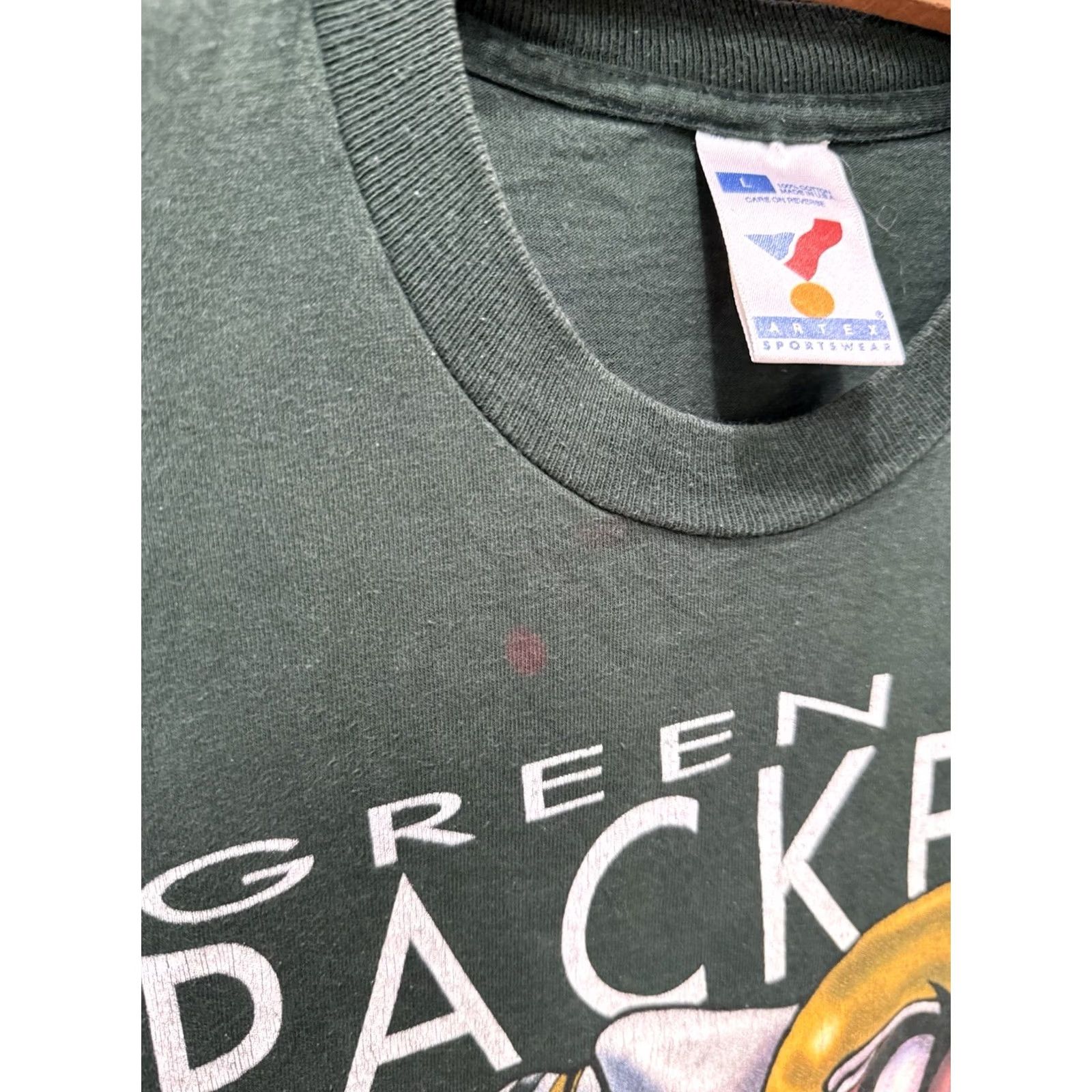 Vintage VINTAGE 90s Jostens NFL Green Bay Packers Taz Looney Tunes Tee L Green Mens 90s Size US L / EU 52-54 / 3 - 3 Thumbnail