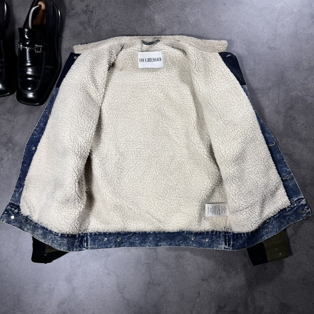 Han Kjobenhavn Vintage Han Kjobenhavn Patchwork Sherpa Trucker Denim Jacket Size US S / EU 44-46 / 1 - 15 Thumbnail