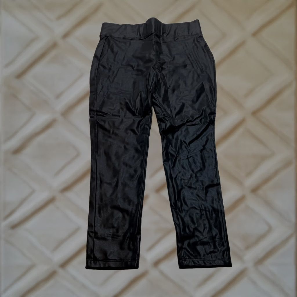 Fashion Nova VINTAGE none Size 40" / US 18 - 1 Thumbnail