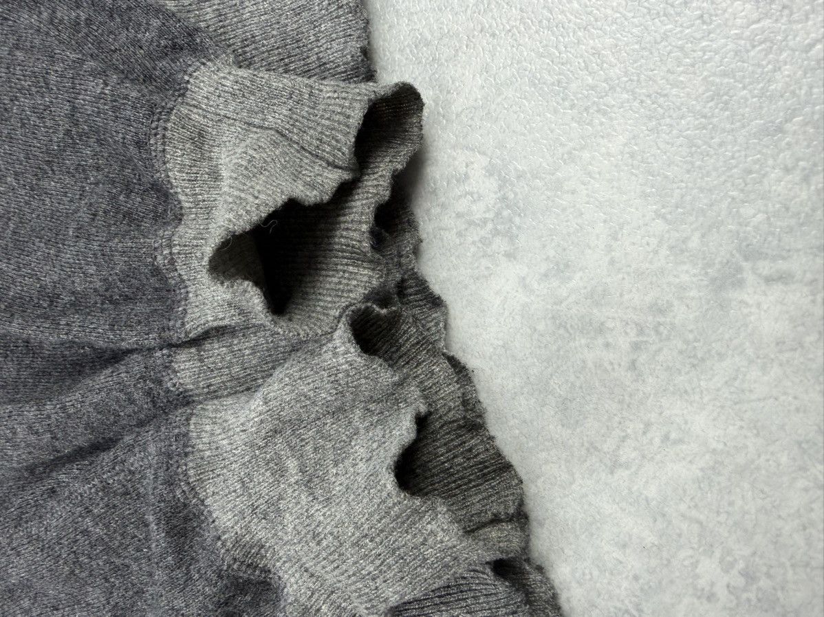 C.P. Company C.P. Company Grey Wool Blend Sweater Crewneck Size 52 Size US L / EU 52-54 / 3 - 17 Thumbnail