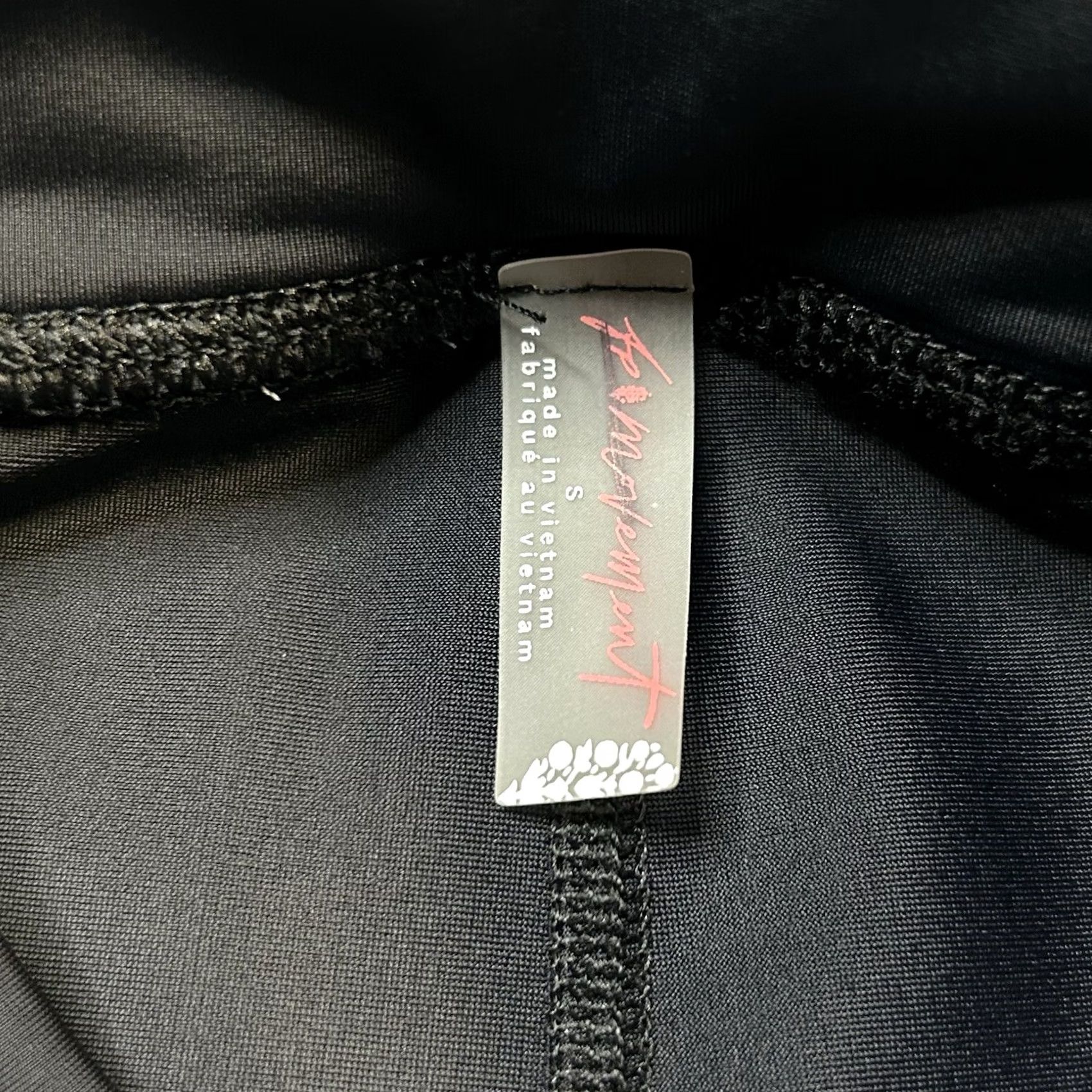 Free People FP Movement Free People Leggings Cropped Womens S Black Nylon Spandex Pull On Running & Jogging Slim Inseam 16" Size 28" / US 6 / IT 42 - 7 Thumbnail