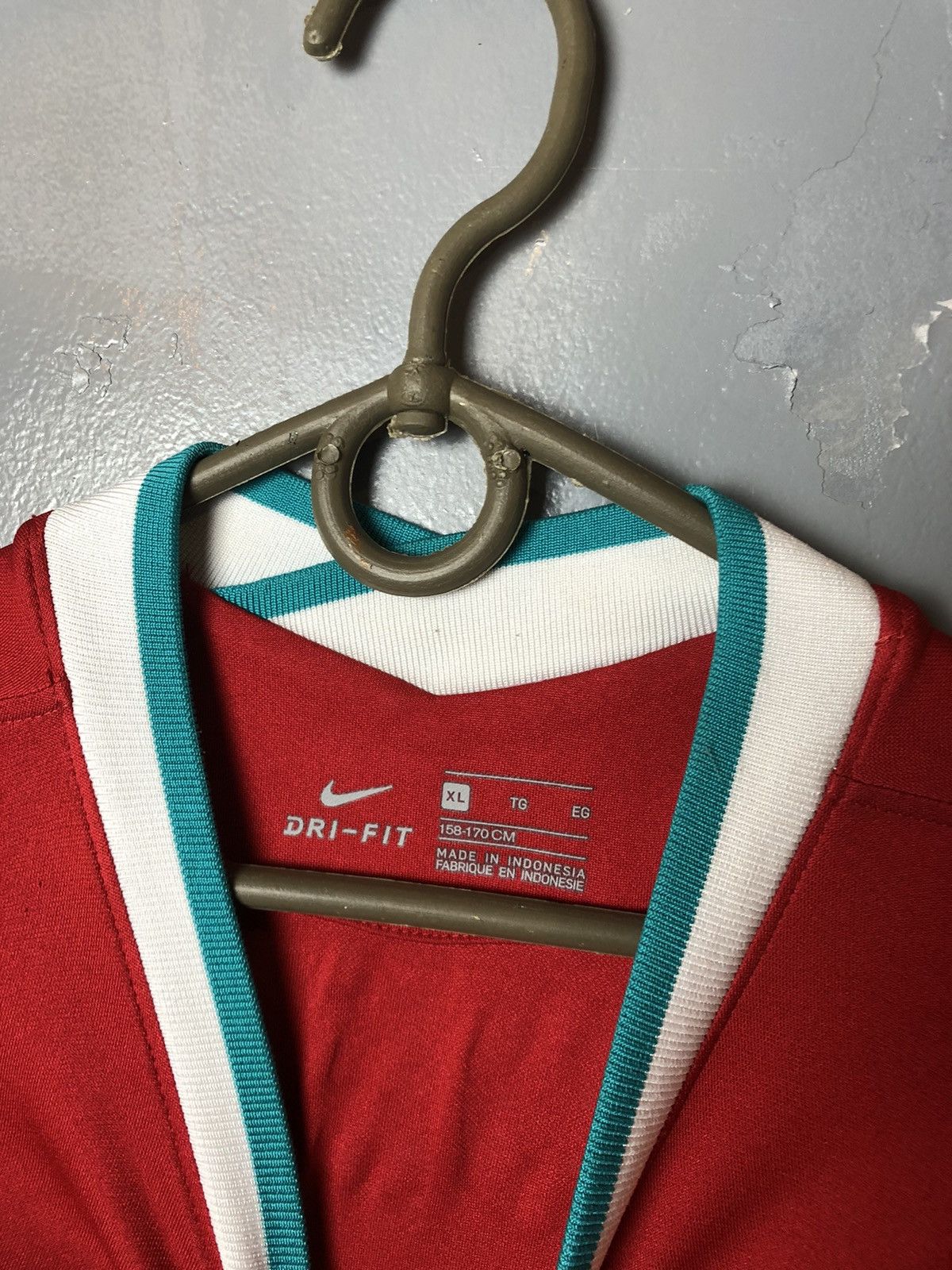 Nike Men’s soccer jersey Nike Liverpool Henderson #14 Size US XS / EU 42 / 0 - 3 Thumbnail