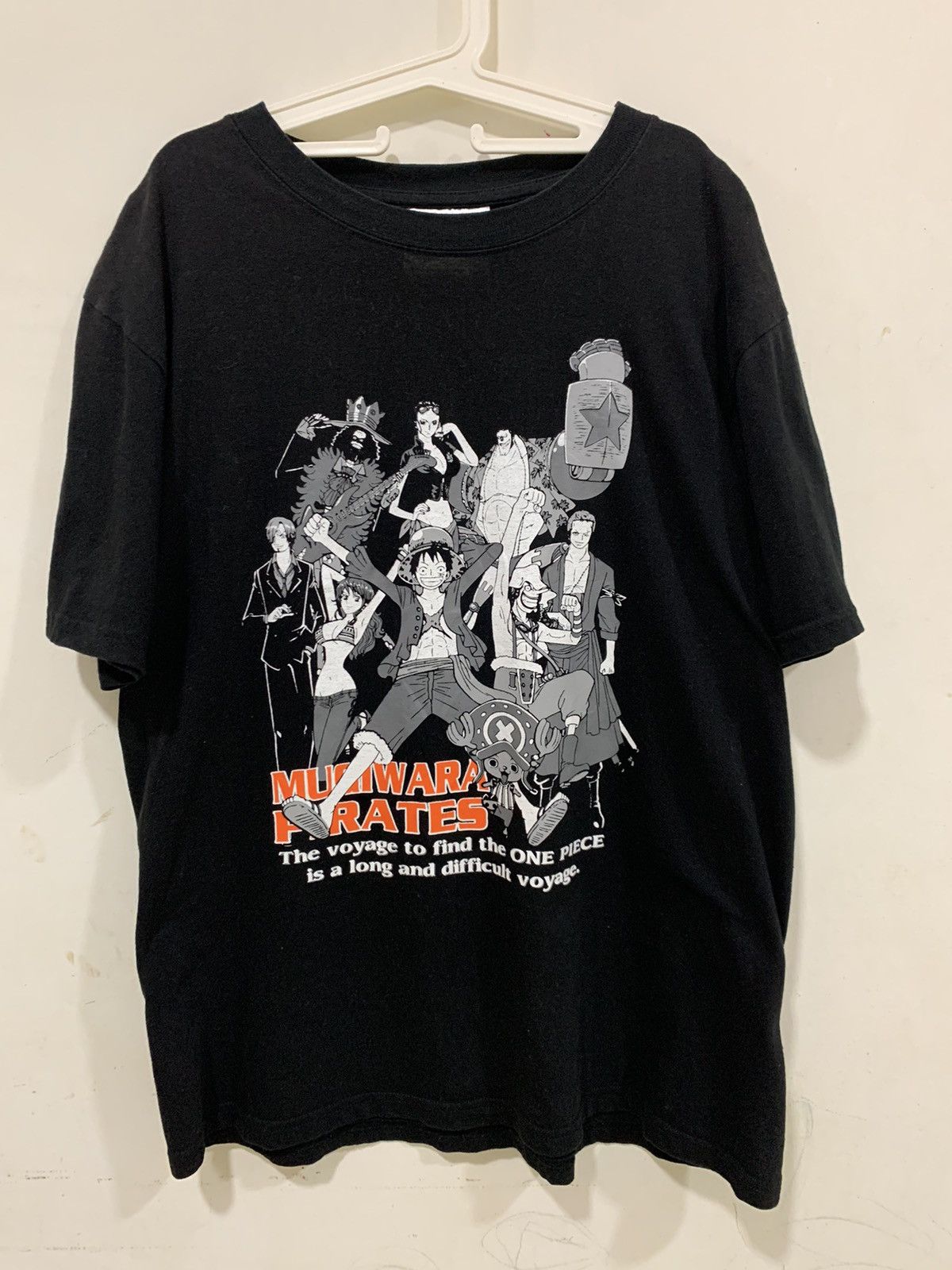 Anime MUGIWARA PIRATES ANIME TSHIRT Size US M / EU 48-50 / 2 - 5 Thumbnail