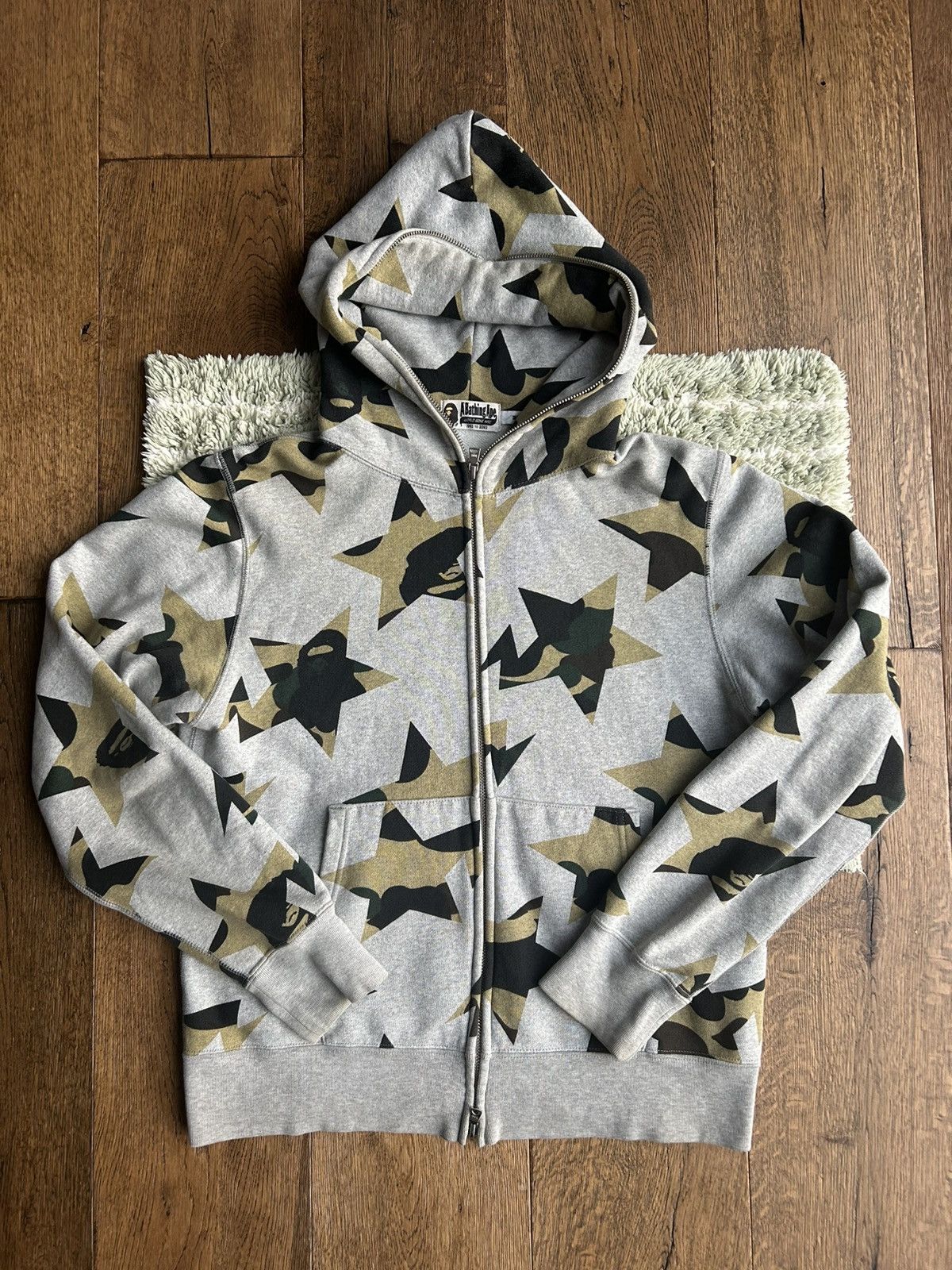 Bape BAPE Star full zip hoodie Gray x 1st camo BAPE STA Size US M / EU 48-50 / 2 - 1 Thumbnail
