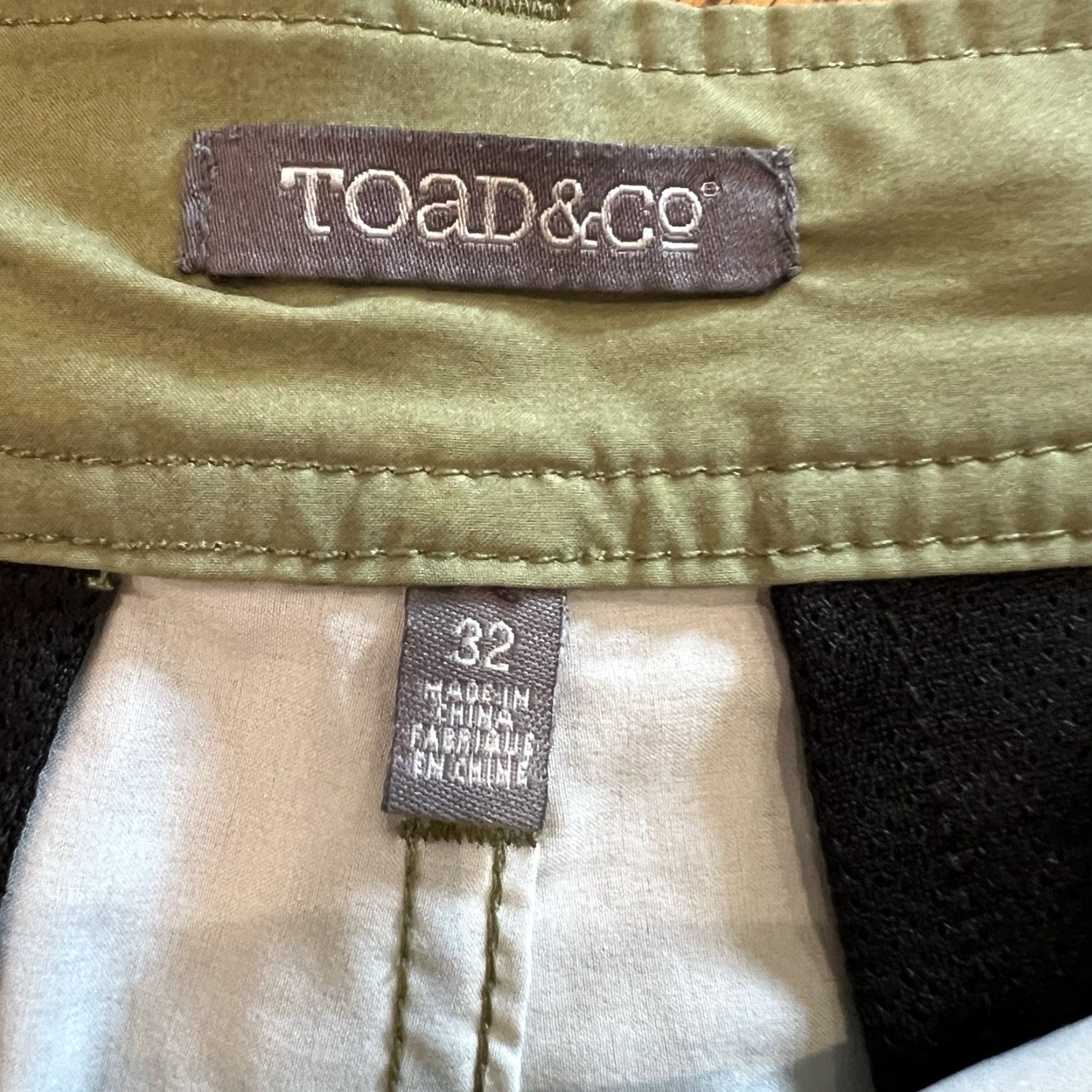 Toad&Co TOAD&CO Hybrid Walking Shorts Men’s Green 32 Regular Mid Rise 10" Inseam Outdoor Casual Stretch Size US 32 / EU 48 - 2 Thumbnail