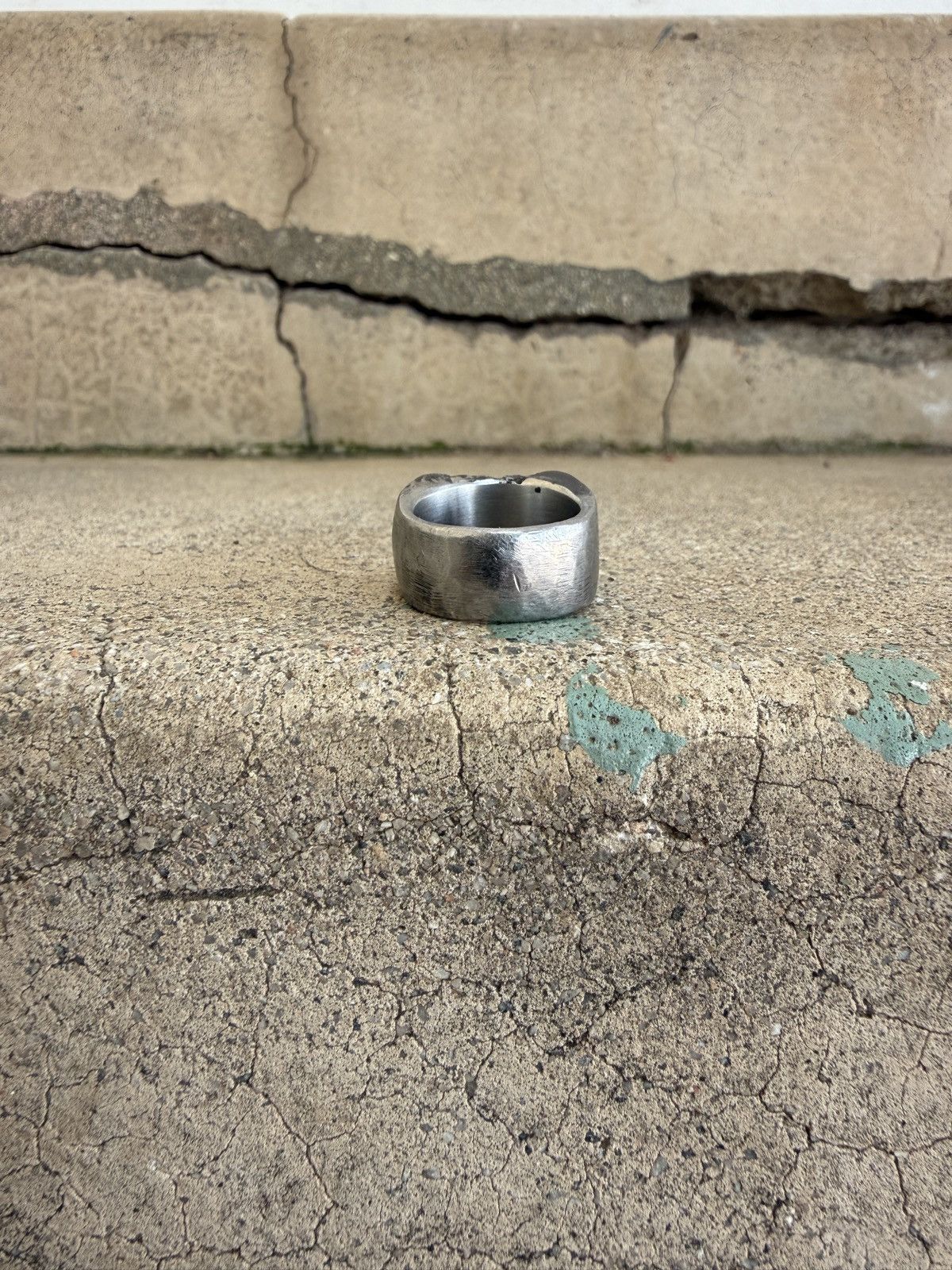 Vintage Lee Brennan Design - Steel “Sown” Signet Ring Size ONE SIZE - 3 Thumbnail
