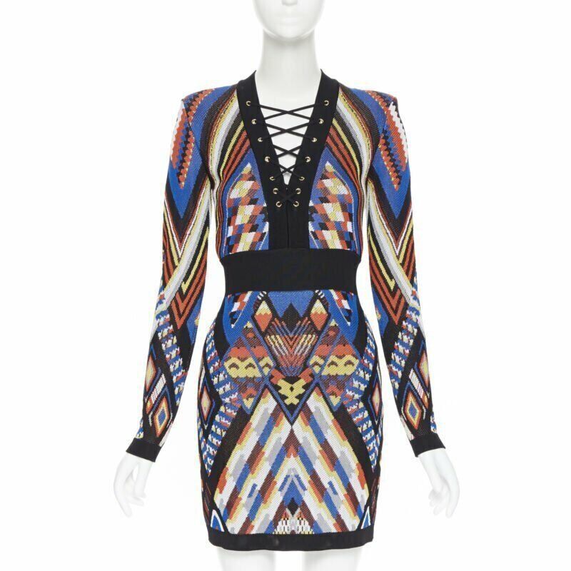 Balmain new BALMAIN Runway ethnic tribal knitted lace V-neck bodycon mini dress FR38 M Size S / US 4 / IT 40 - 1 Thumbnail