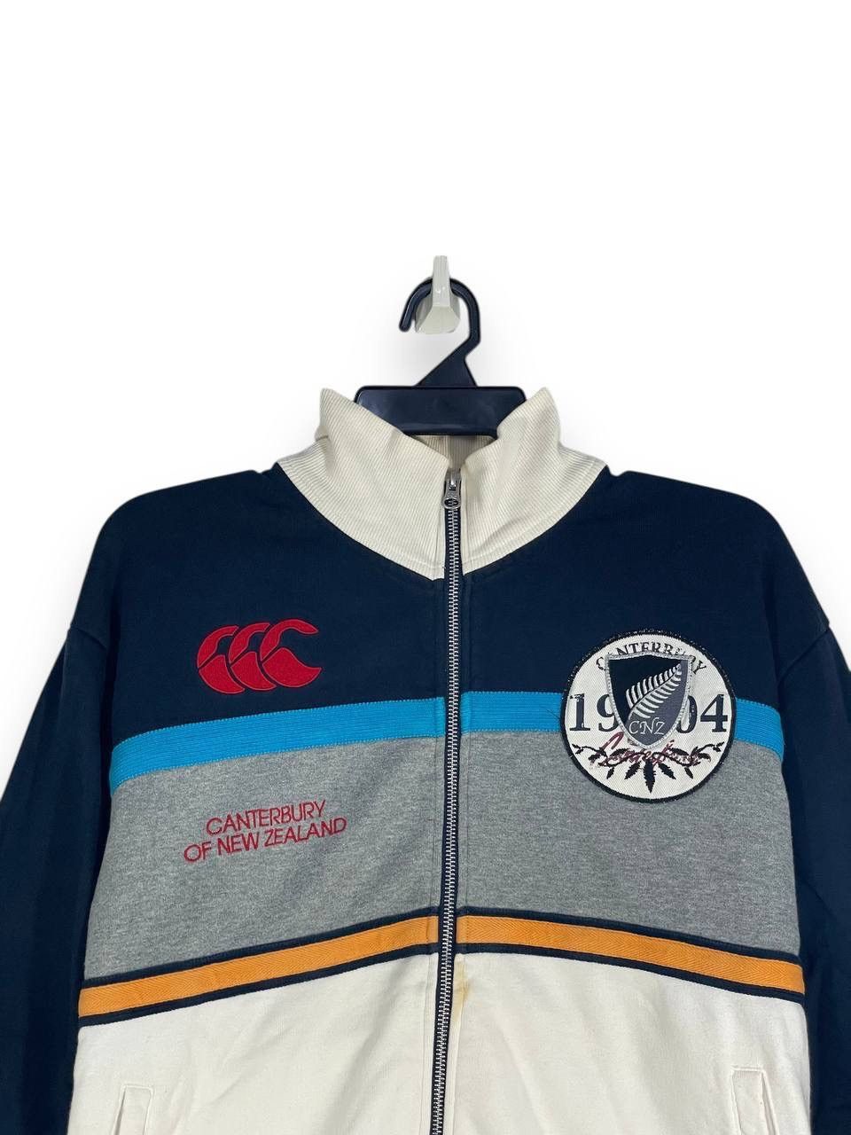 Canterbury of New Zealand Vintage canterbury rugby sweater size M Size US M / EU 48-50 / 2 - 2 Thumbnail