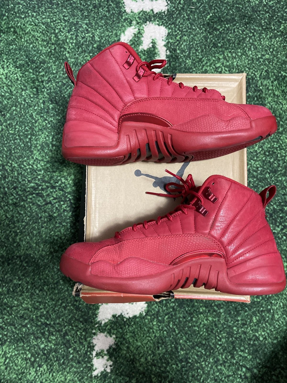 Jordan Brand Jordan Retro 12 Gym Red Size US 9.5 / EU 42-43 - 2 Thumbnail
